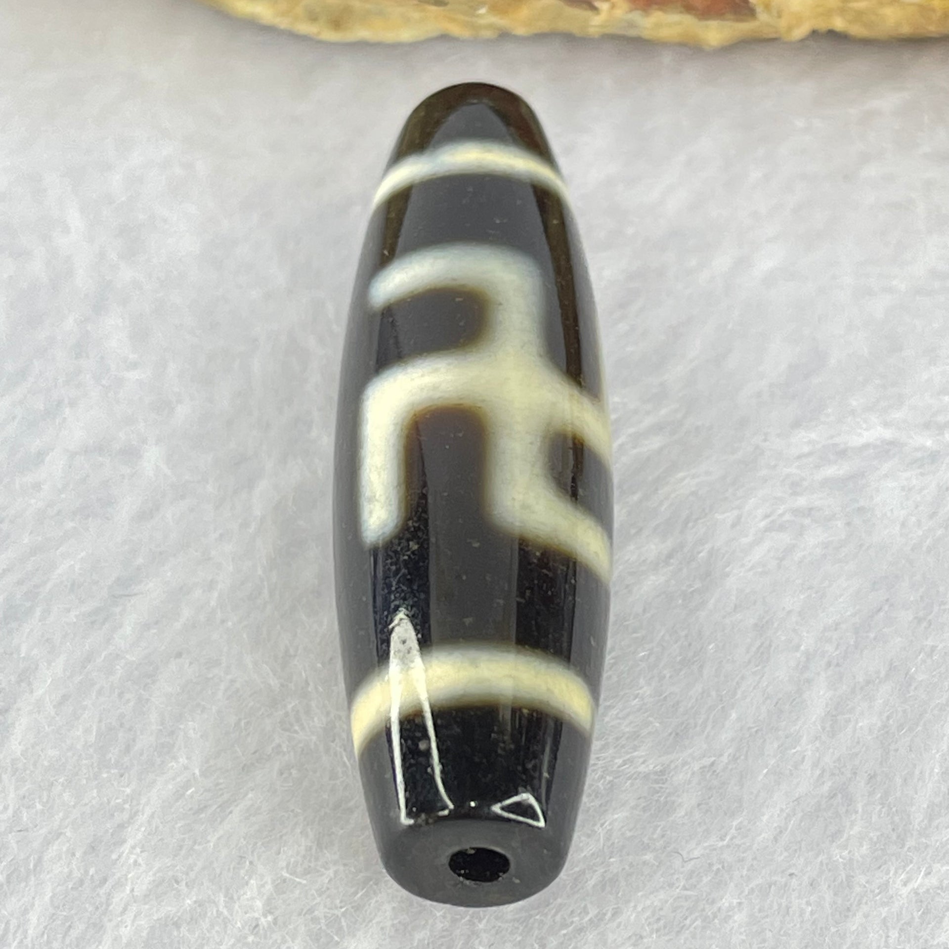 Natural Powerful Tibetan Old Oily Agate 1 Eye With Swastika Dzi Bead (Hotu Dzi) 7.60g 38.3 by 11.7mm - Huangs Jadeite and Jewelry Pte Ltd