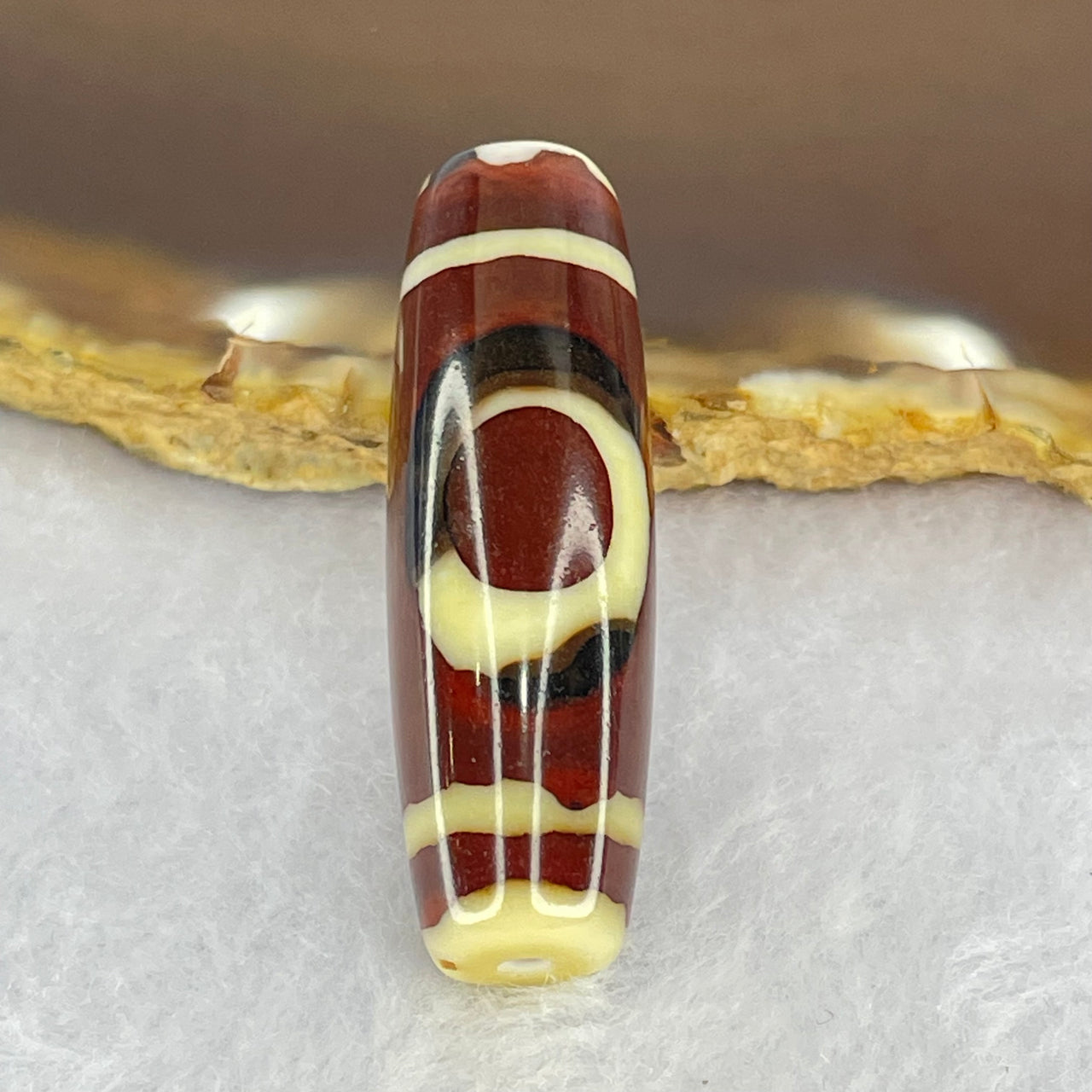 Natural Powerful Tibetan Old Oily Agate Sky Door Serenity 1 Eye Dzi Bead Heavenly Master (Tian Zhu) 一眼天诛 8.83g 37.6 by 12.0mm - Huangs Jadeite and Jewelry Pte Ltd
