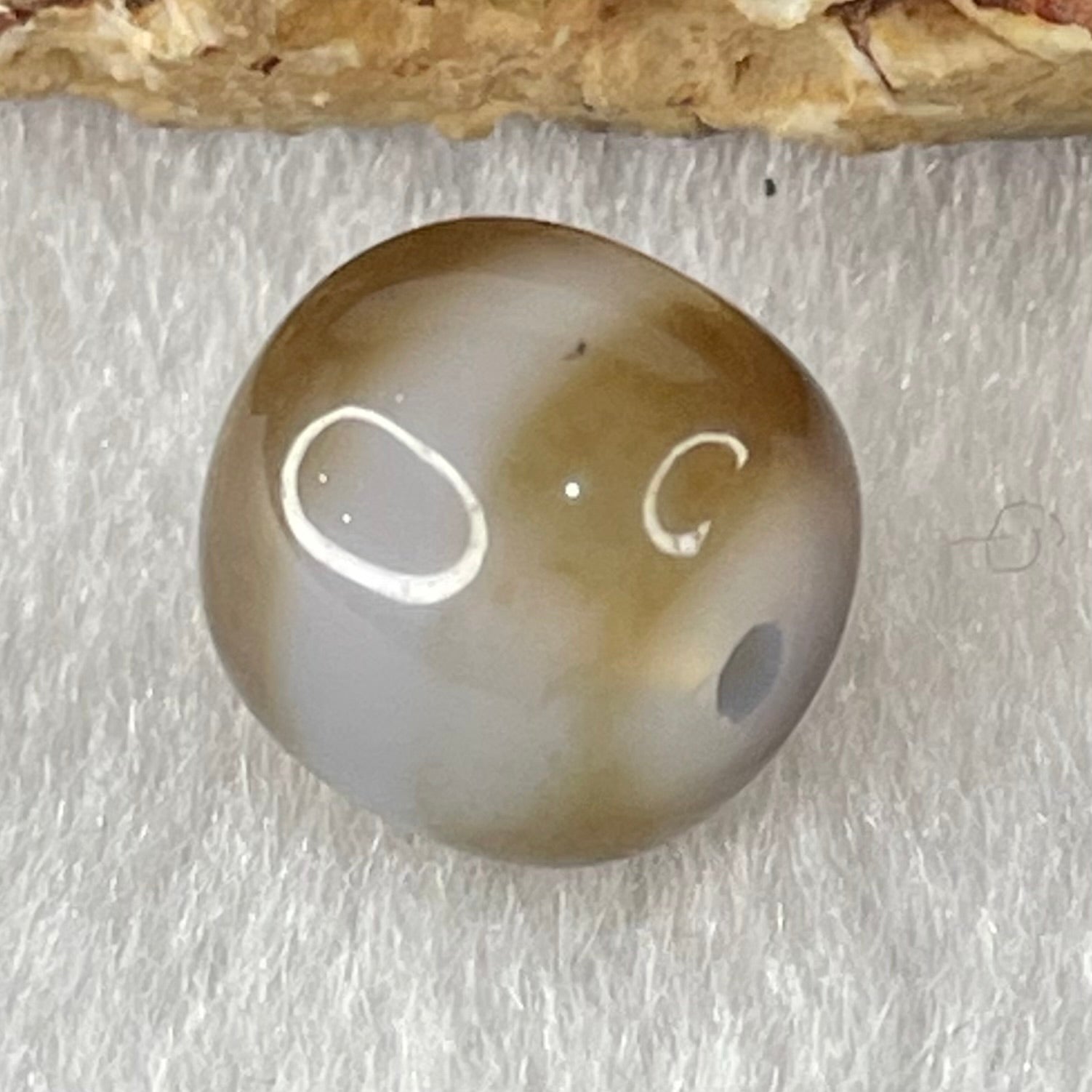 Natural Powerful Tibetan Old Oily Agate 1 Line Dzi Bead Heavenly Master (Tian Zhu) 1.87g 9.8 by 10.9mm - Huangs Jadeite and Jewelry Pte Ltd