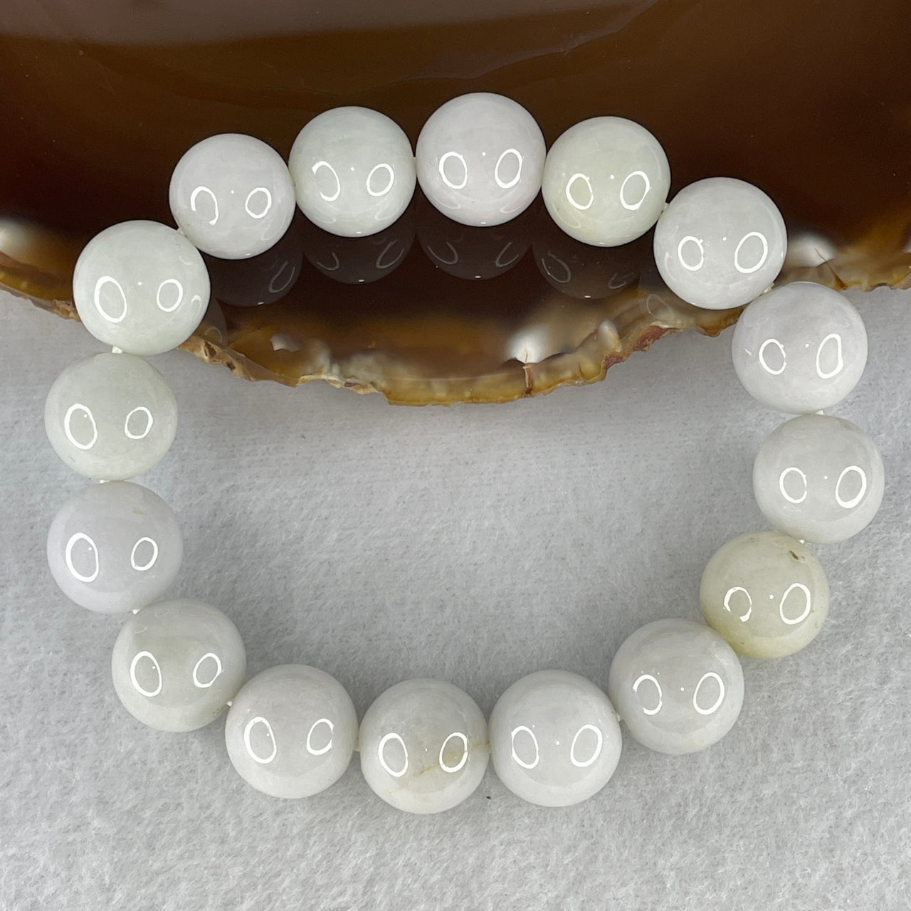 Natural Type A Close to White Faint Lavender with Yellowish Spot Jadeite Bracelet 68.21g – 13.8mm Large Beads 17cm – Untreated Jade