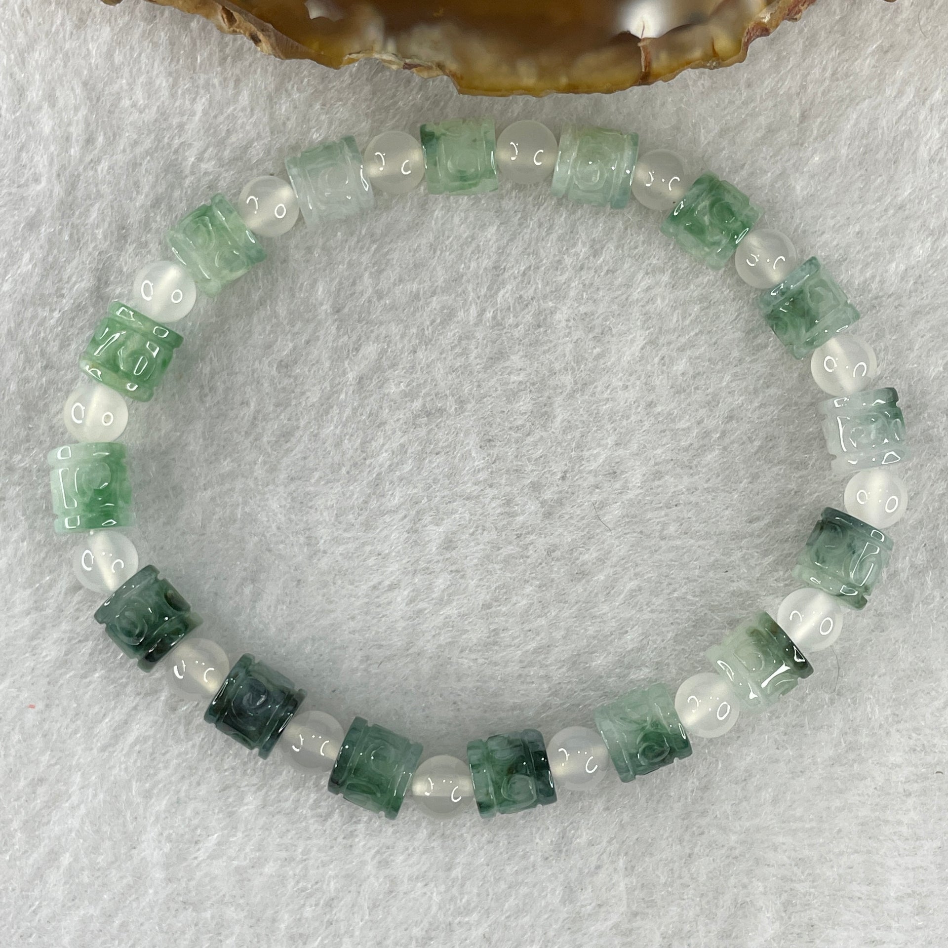 Certified Natural Type A Light Green Jadeite Lulutong Beads with Natural White Agate Beads Bracelet 13.91g 15.5cm 6.1mm 16 Pieces - Huangs Jadeite and Jewelry Pte Ltd
