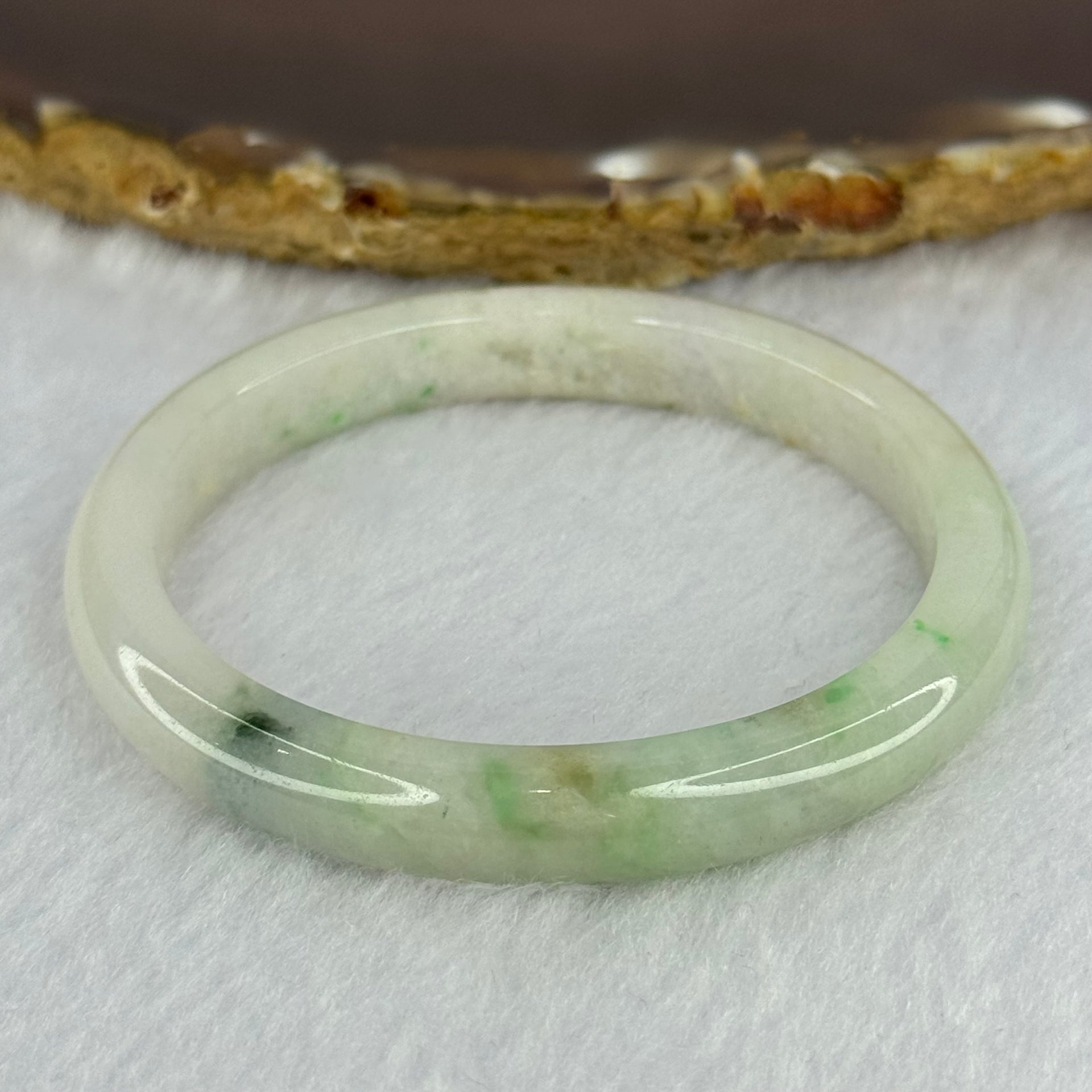 Type A Green Jadeite Bangle 23.55g Internal Diameter 49.3mm 8.4 by 6.3mm (Slight External Line) - Huangs Jadeite and Jewelry Pte Ltd