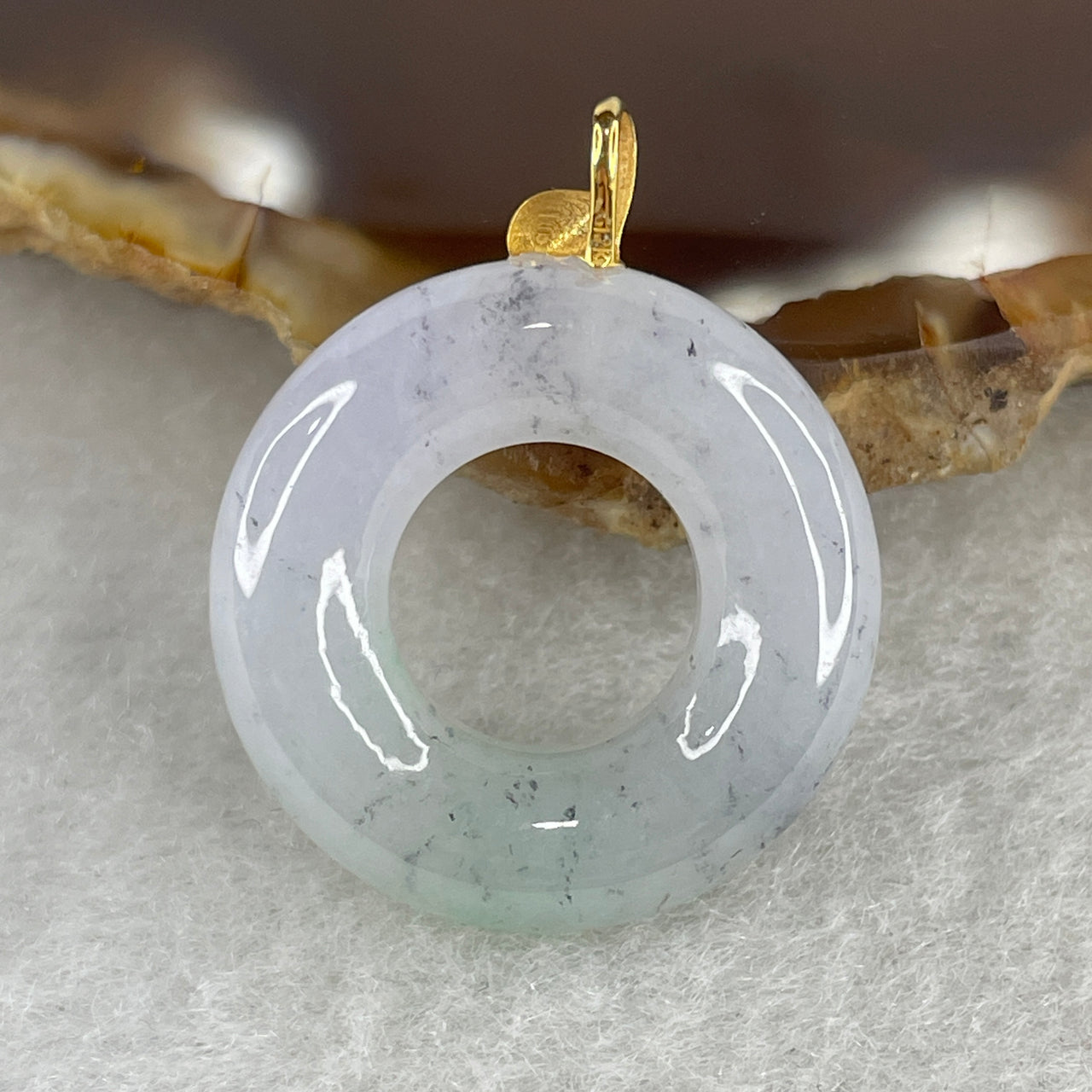 Natural Type A Multicolor Jadeite Ping An Kou Pendant | Solid 18K 750 Yellow Gold Clasp Faint Green Lavender & Wuji Grey Safe Journey Donut (4.72g 21.8x5.9mm)