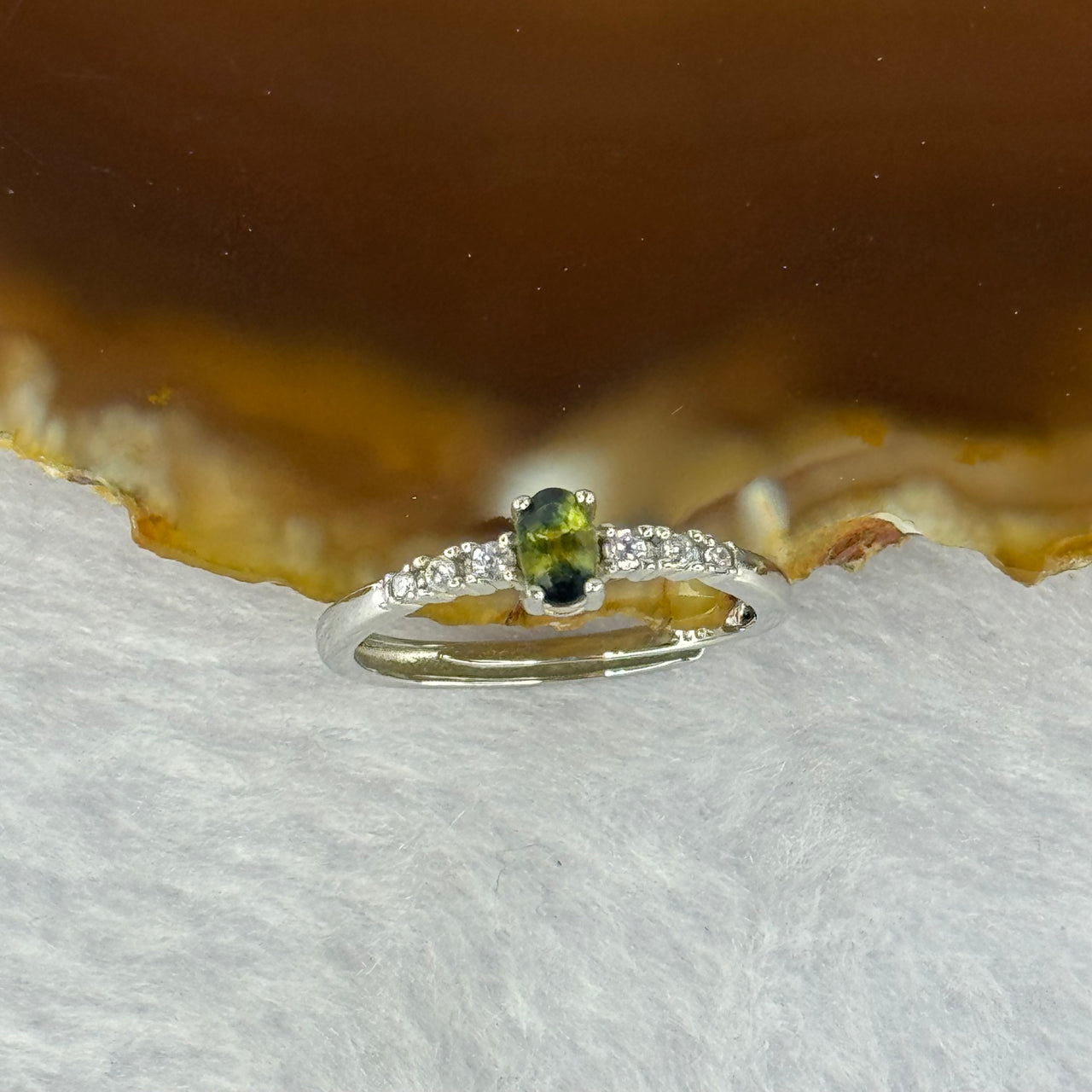 Natural Green Peridot with Crystals In 925 Sliver Ring (Adjustable Size) 1.26g 4.2 by 3.1 by 2.2mm - Huangs Jadeite and Jewelry Pte Ltd