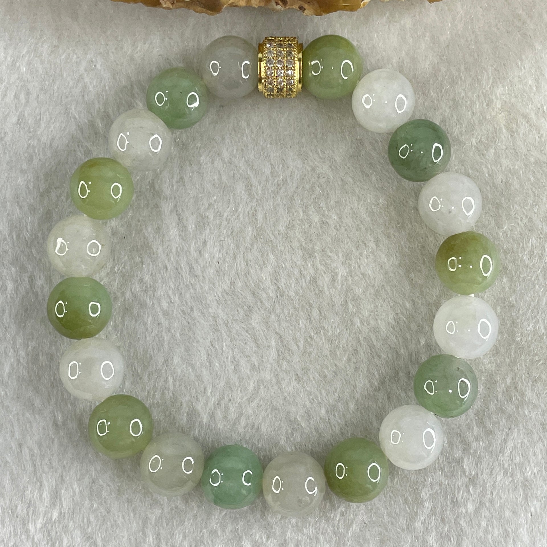 Type A Green with Faint Lavender Jadeite Beads Bracelet 26.02g 15cm 9.0mm 20Beads - Huangs Jadeite and Jewelry Pte Ltd