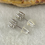 0.5 Ct Colourless Round Brilliant Diameter 5.0mm D VVS1 Excellent Cut Excellent Polish Excellent Symmetry None Florescence Moissanite in S925 Silver Earrings GRA 218444639 - Huangs Jadeite and Jewelry Pte Ltd