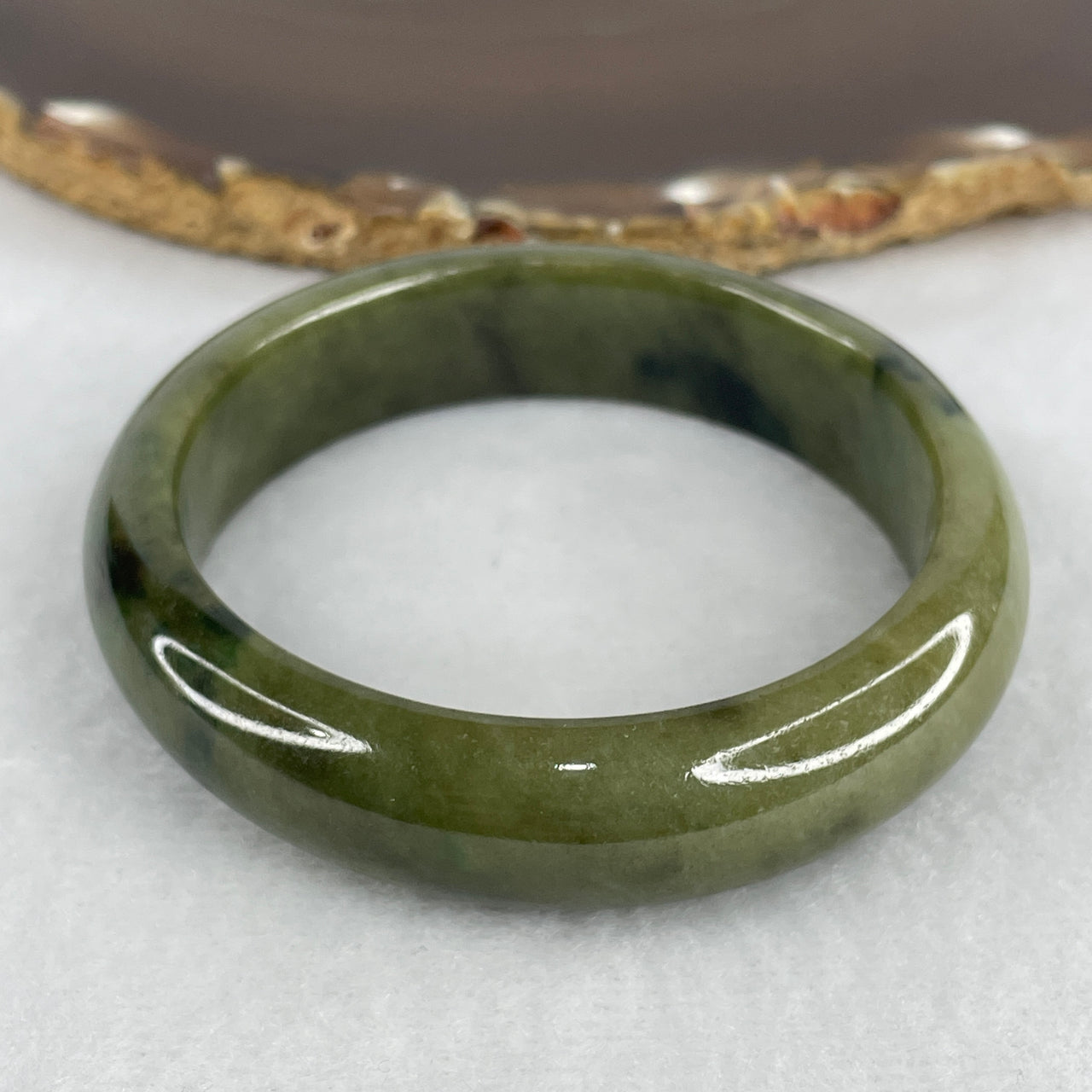 Natural Type A Yellowish Green Jadeite Bangle | Untreated Fei Cui Bangle (61.40g | ID: 55.4mm | 14.4 x 8.3mm) (Very Very Slight Internal Line)