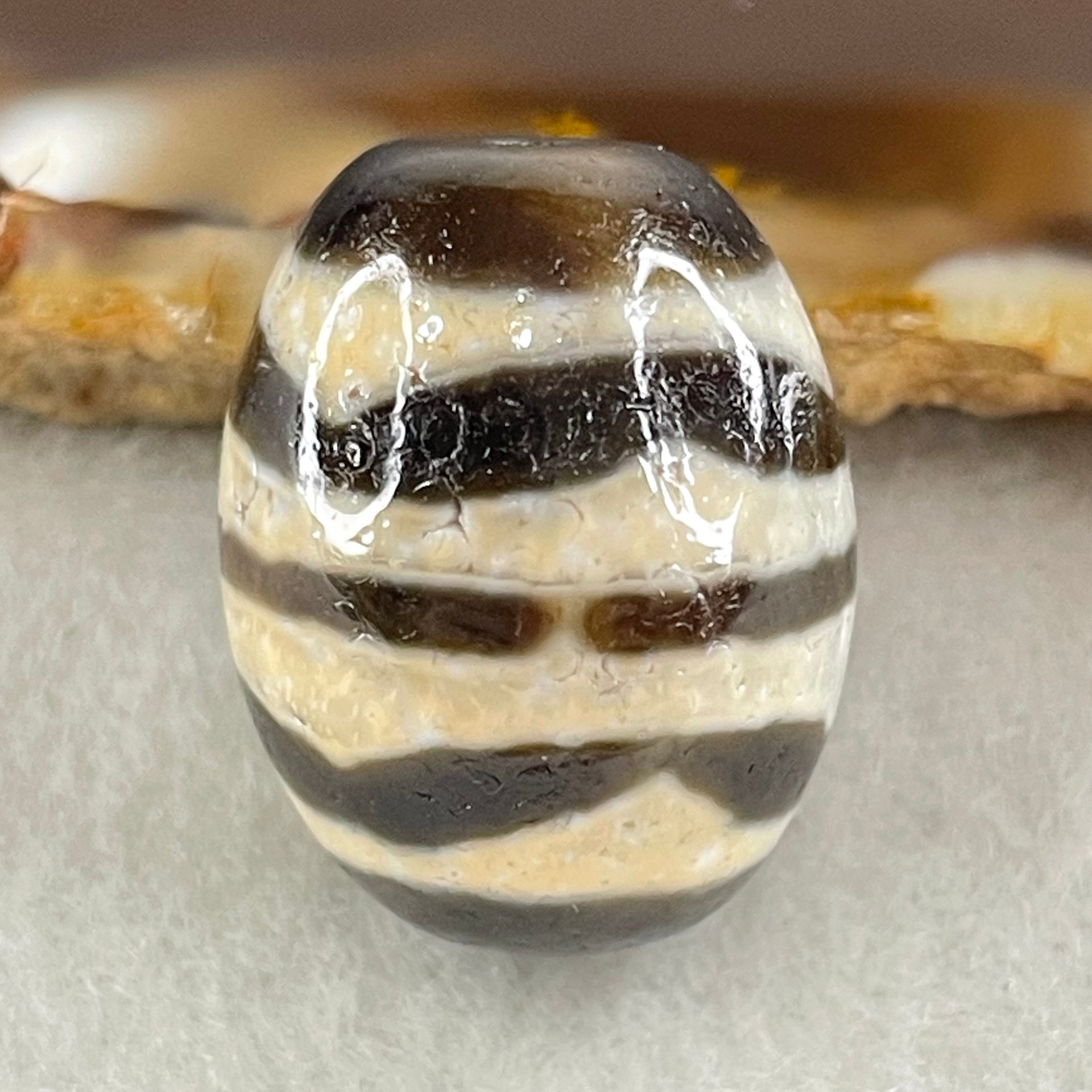 Natural Powerful Tibetan Old Oily Agate Double Tiger Tooth Daluo Dzi Bead Heavenly Master (Tian Zhu) 7.48g 20.4 by 16.2mm - Huangs Jadeite and Jewelry Pte Ltd
