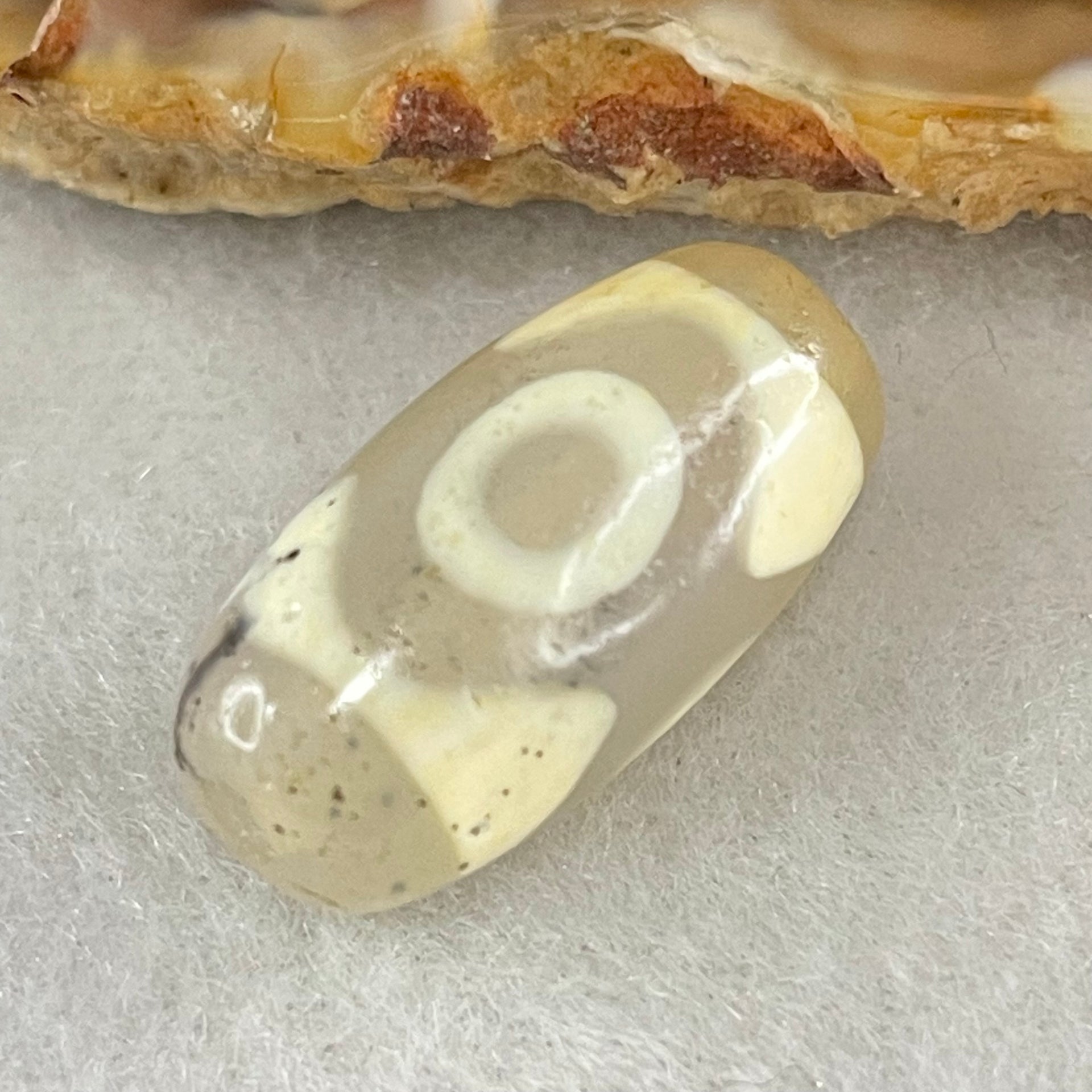 Natural Powerful Tibetan Old Oily Agate 3 Eyes Dzi Bead Heavenly Master (Tian Zhu) 三眼天诛 2.95g 19.7 by 10.2mm - Huangs Jadeite and Jewelry Pte Ltd