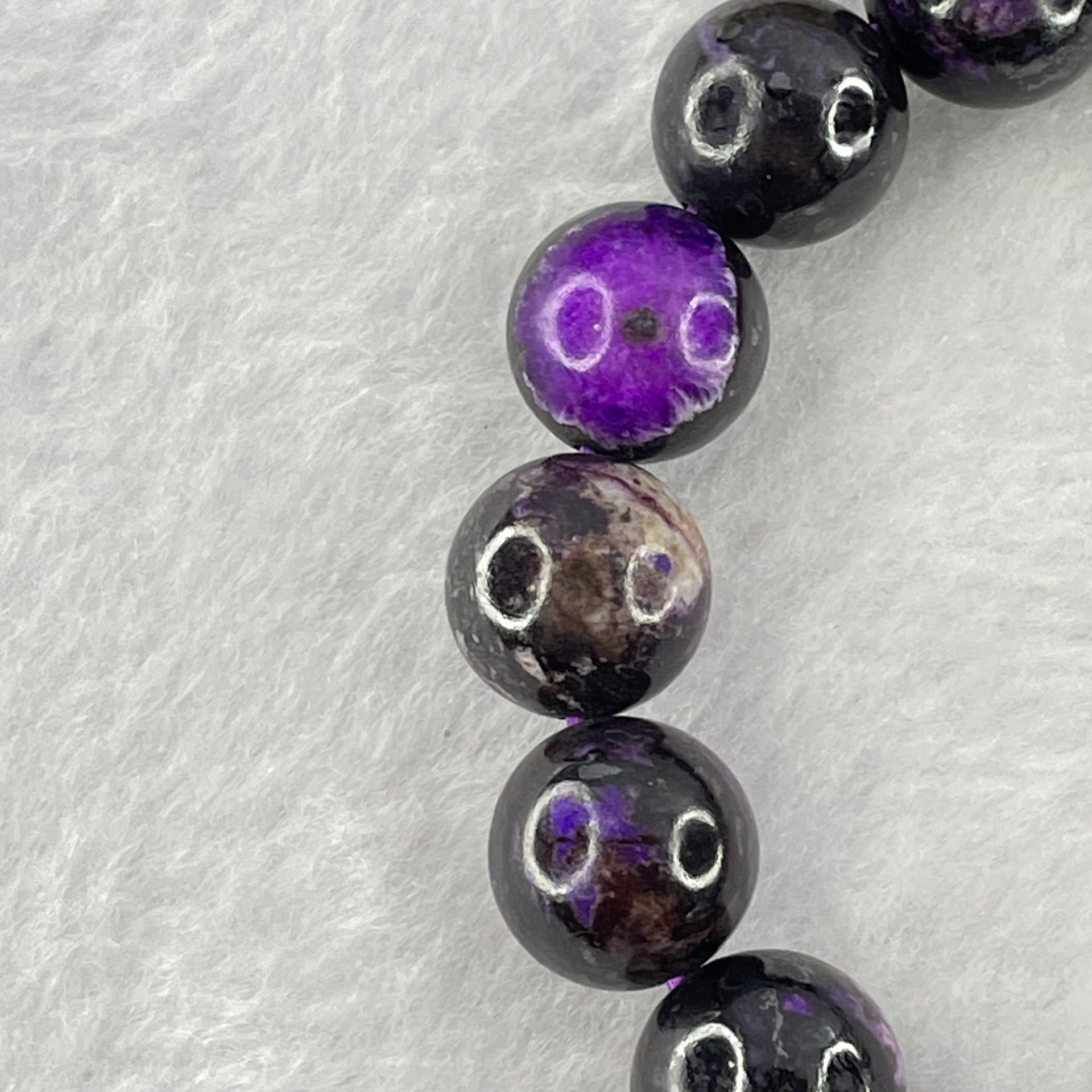 Very Good Grade Natural Sugilite Bracelet 天然苏纪石手链 46.25g 17cm 11.8mm 17 Beads - Huangs Jadeite and Jewelry Pte Ltd