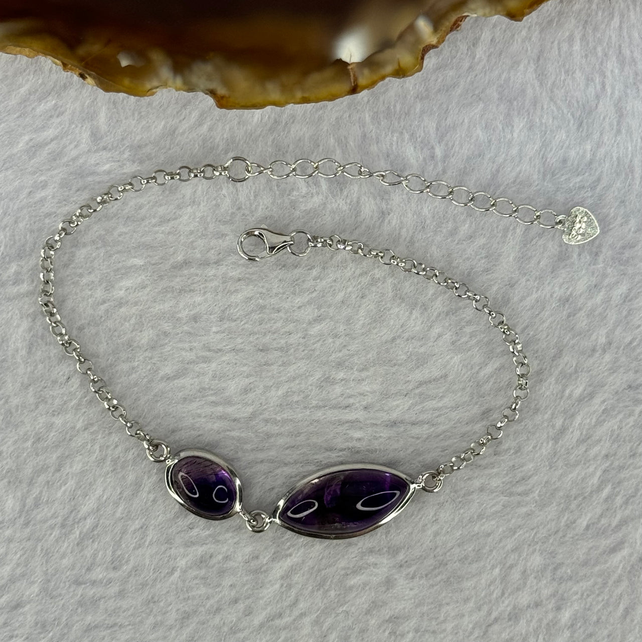 Above Average Natural Super 7 in S925 Sliver Bracelet 3.61g 15.8 by 7.7 by 5.5mm - Huangs Jadeite and Jewelry Pte Ltd