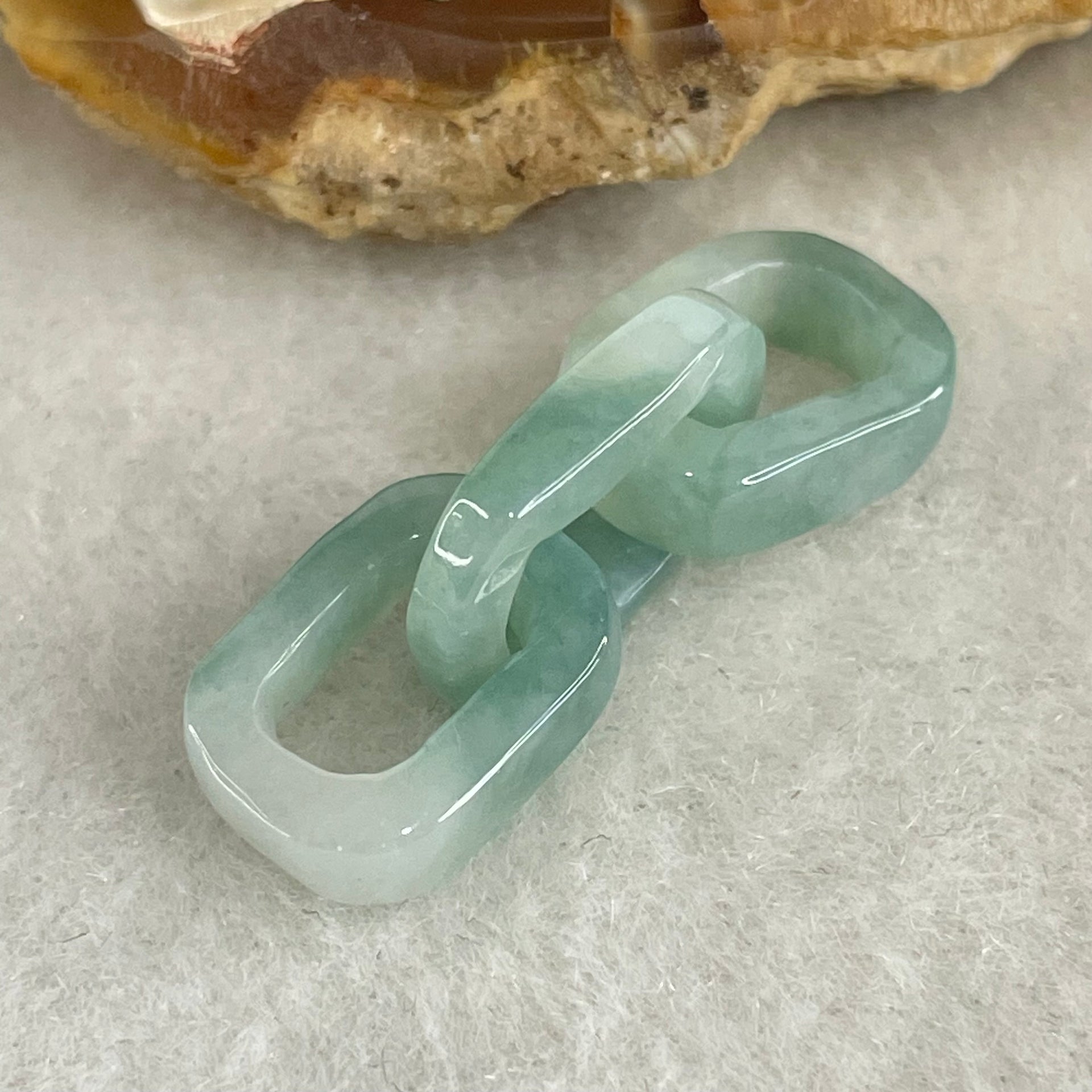 Type A Blueish Green with Faint White Jadeite Rolo Link Chain for Setting 2.57g 14.7 by 10.2 by 2.9mm - Huangs Jadeite and Jewelry Pte Ltd