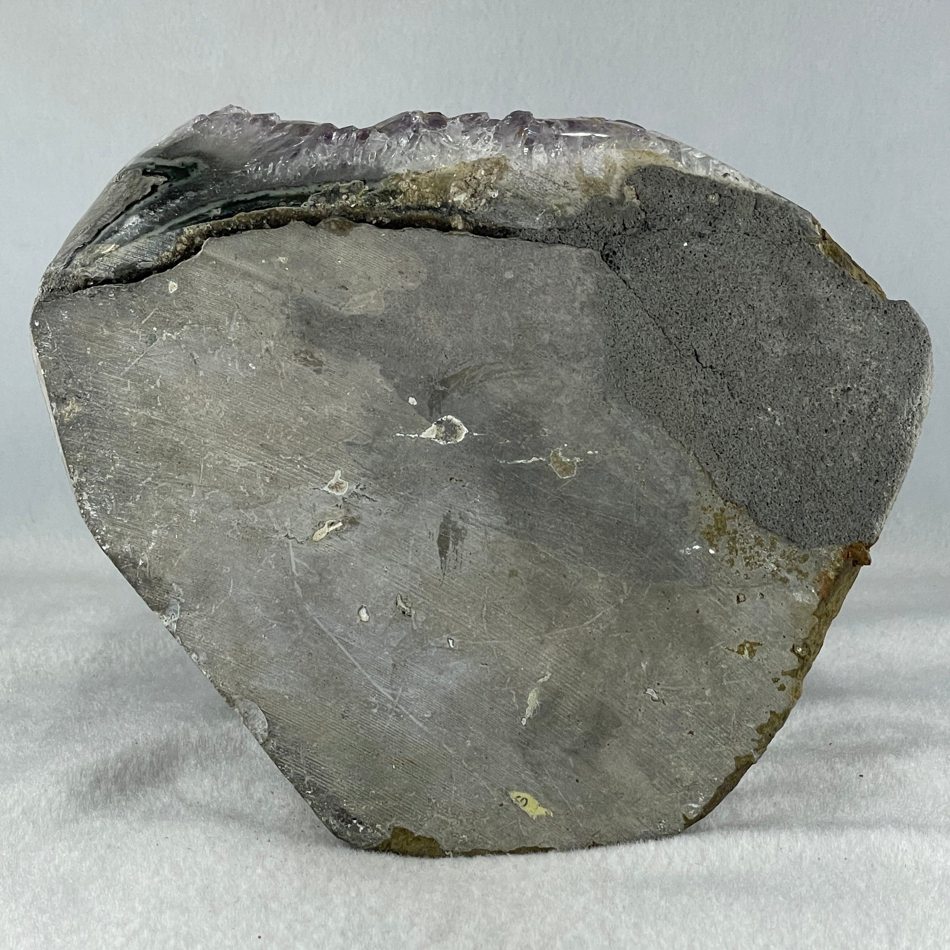 Natural Brazil Amethyst Cave 4.568,2g 160.0 by 140.0 by 155.0mm - Huangs Jadeite and Jewelry Pte Ltd