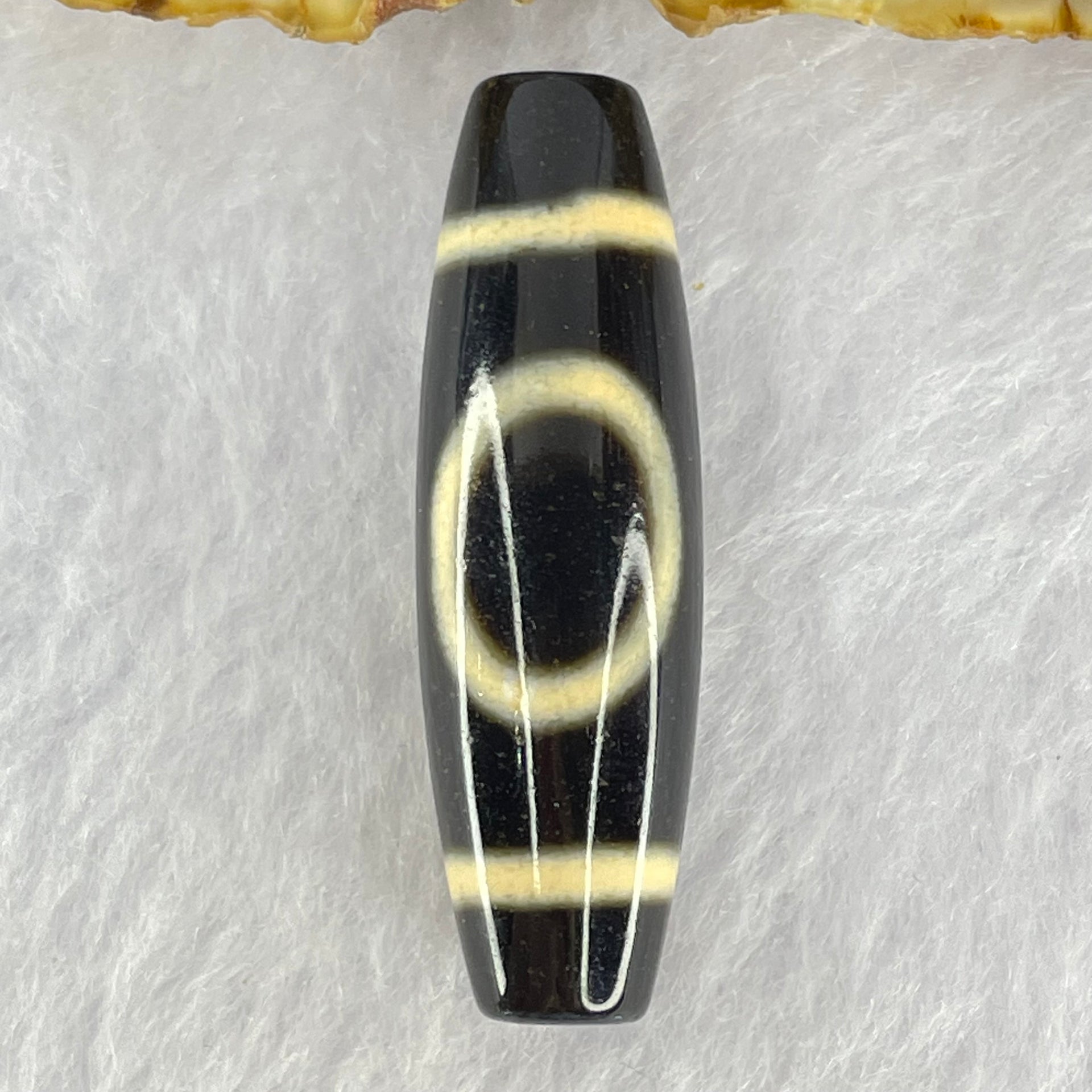 Natural Powerful Tibetan Old Oily Agate 1 Eye With Swastika Dzi Bead (Hotu Dzi) 7.43g 38.2 by 11.6mm - Huangs Jadeite and Jewelry Pte Ltd