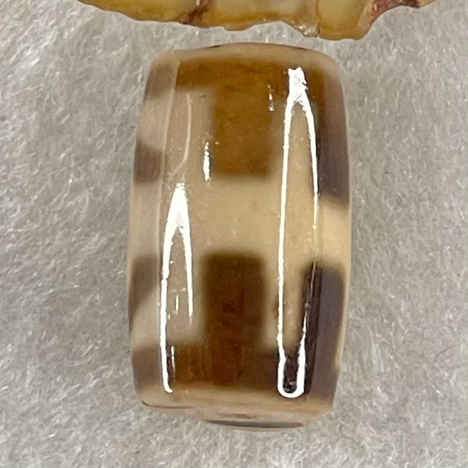 Natural Powerful Tibetan Old Oily Agate Patina Guiren Tairen Human Dzi Bead Totem Amulet Heavenly Master (Tian Zhu) 贵人天诛 4.54g 18.9 by 11.7mm - Huangs Jadeite and Jewelry Pte Ltd