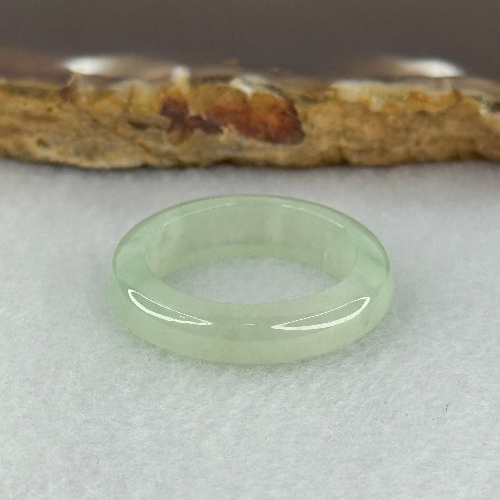 Type A Icy Light Green Jadeite Ring 3.35g 5.4 by 3.5mm US7.8 HK17.5 (Close to Perfect) - Huangs Jadeite and Jewelry Pte Ltd