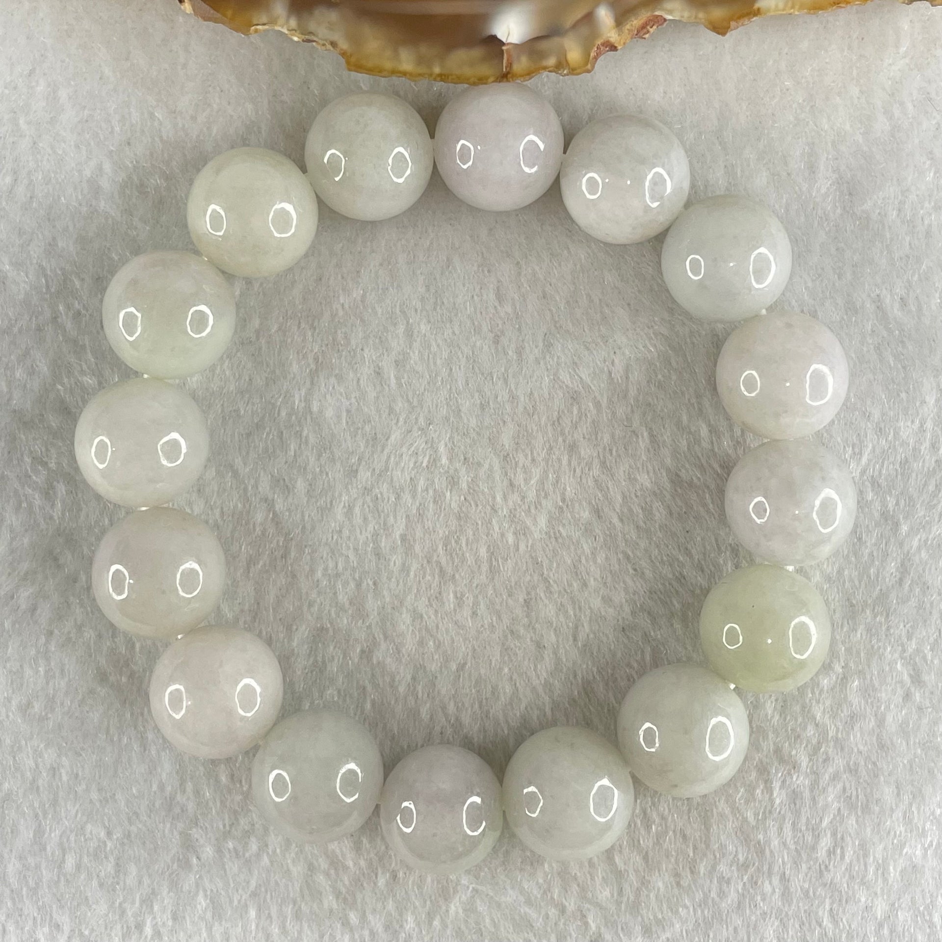 Type A Light Green with Slight Light Lavender Jadeite Beads Bracelet 55.30g 16cm 12.7mm 16 Beads - Huangs Jadeite and Jewelry Pte Ltd