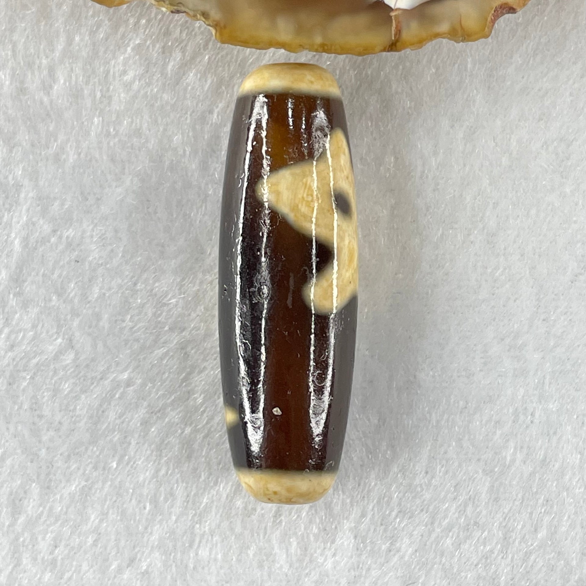 Natural Powerful Tibetan Old Oily Agate Rat Dzi Bead Heavenly Master (Tian Zhu) 鼠天珠 9.55g 39.3 by 12.5mm - Huangs Jadeite and Jewelry Pte Ltd