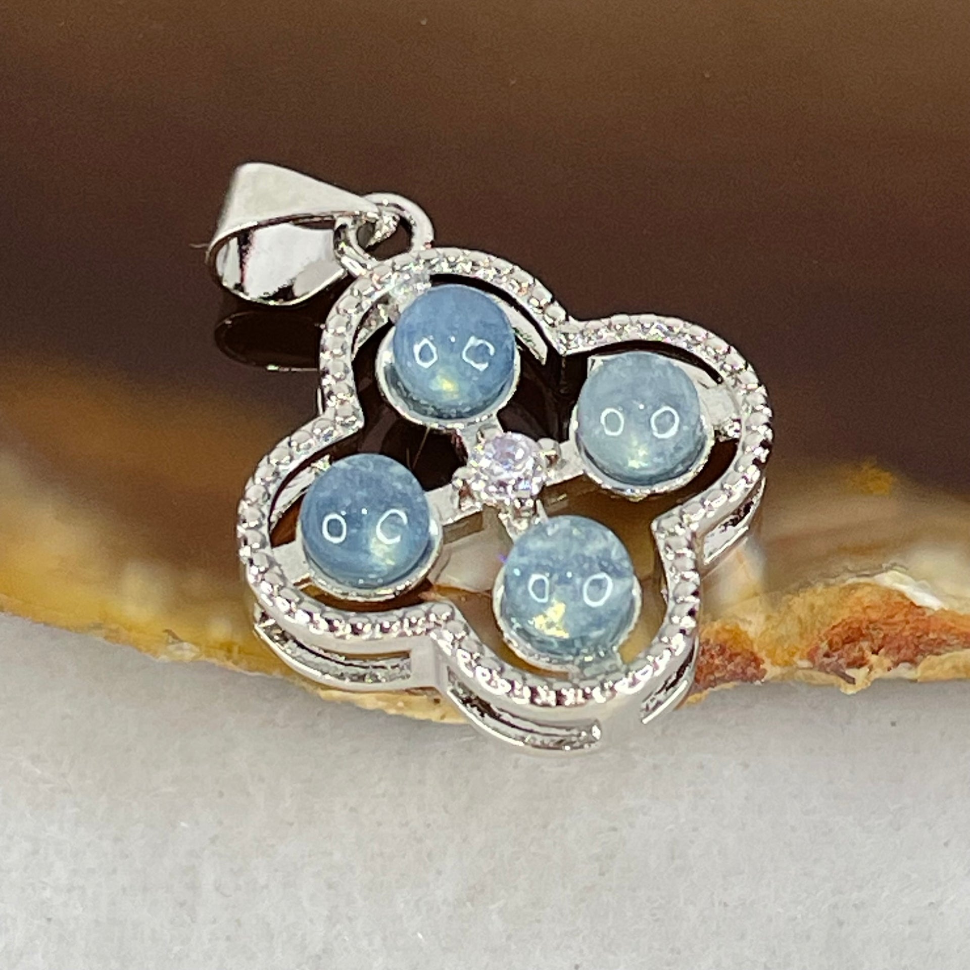 Above Average Grade Rare Natural Blue Dumortierite Rutilated Quartz in S925 Four Leaf Clover Pendant 2.18g 4.0mm 4pcs - Huangs Jadeite and Jewelry Pte Ltd