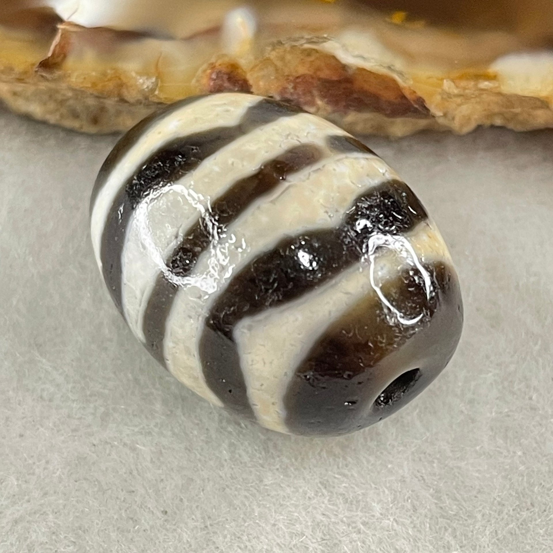Natural Powerful Tibetan Old Oily Agate Double Tiger Tooth Daluo Dzi Bead Heavenly Master (Tian Zhu) 7.48g 20.4 by 16.2mm - Huangs Jadeite and Jewelry Pte Ltd