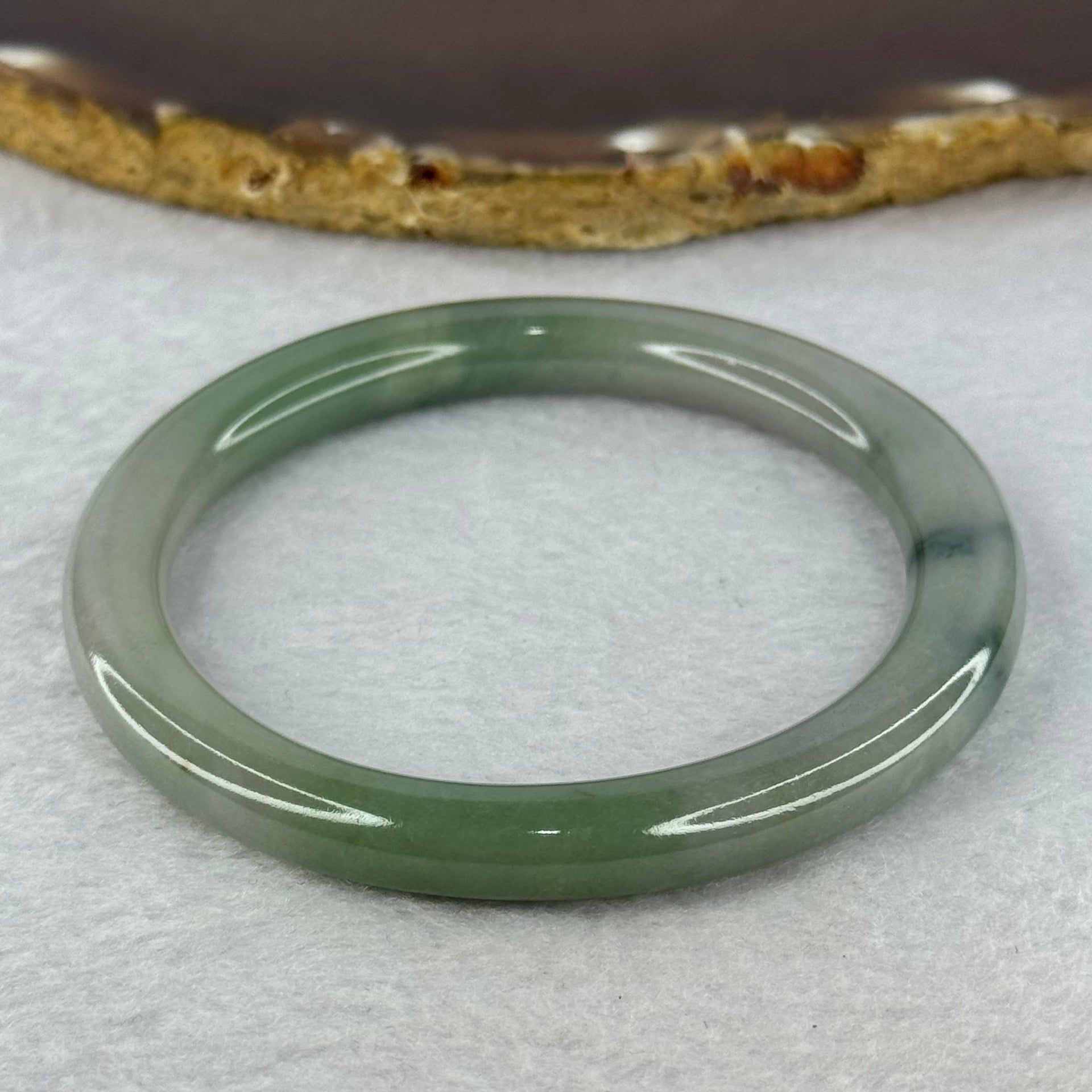 Type A Green Lavender Jadeite Bangle 36.73g Internal Diameter 56.2mm 7.6 by 9.0mm (Very Slight Internal Line) - Huangs Jadeite and Jewelry Pte Ltd