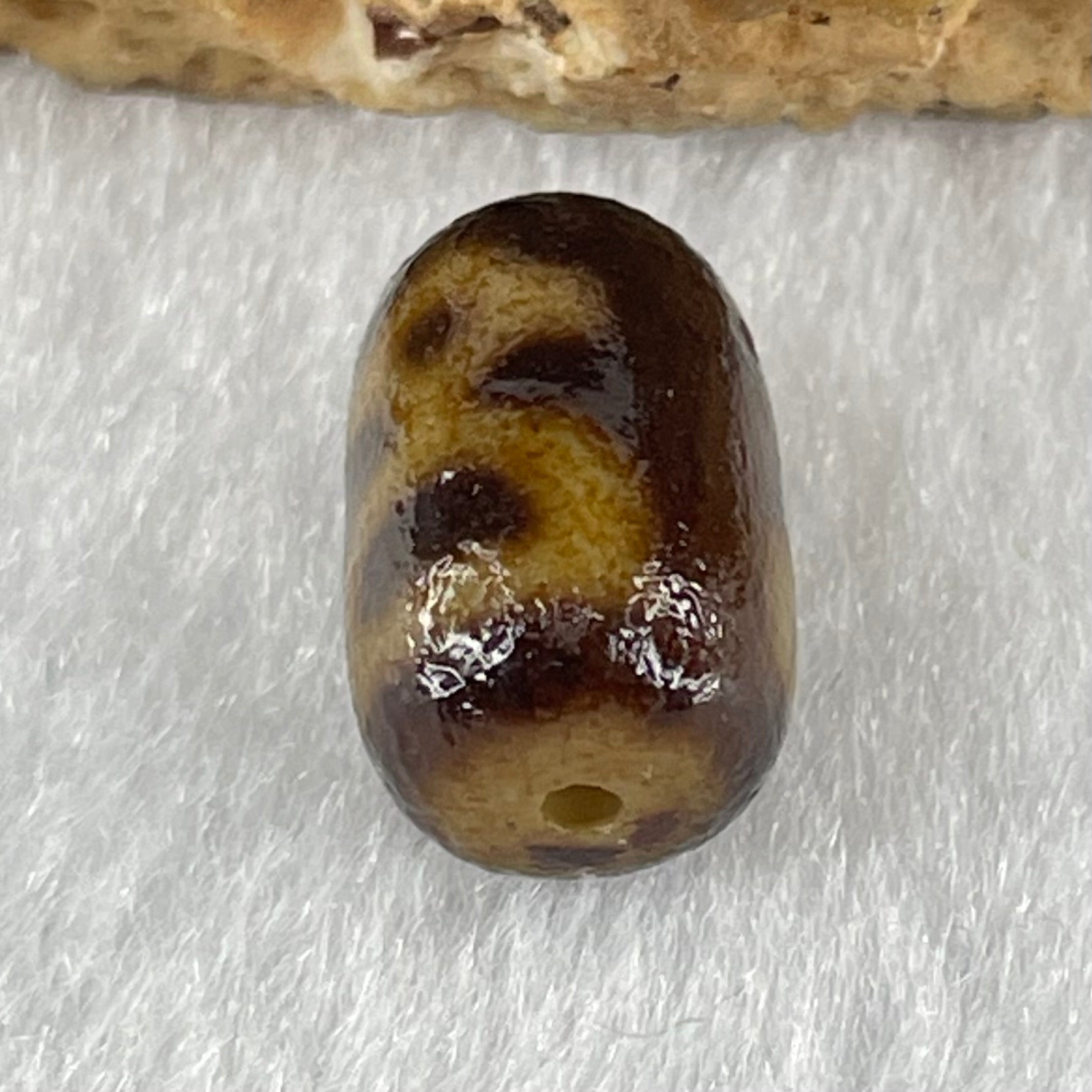 Natural Powerful Tibetan Old Oily Agate Double Cai Shen God of Fortune Dzi Bead Heavenly Master (Tian Zhu) 双财神爷天珠 1.59g 12.9 by 8.5mm - Huangs Jadeite and Jewelry Pte Ltd