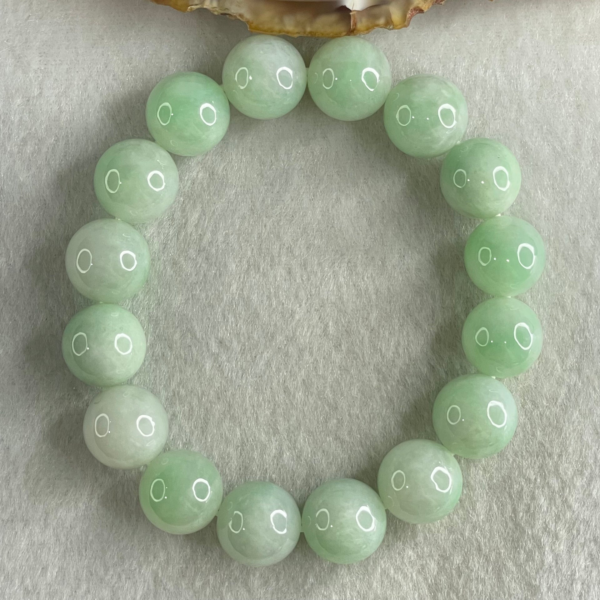 Type A Light Green Jadeite Beads Bracelet 54.51g 16cm 12.7mm 16 Beads - Huangs Jadeite and Jewelry Pte Ltd