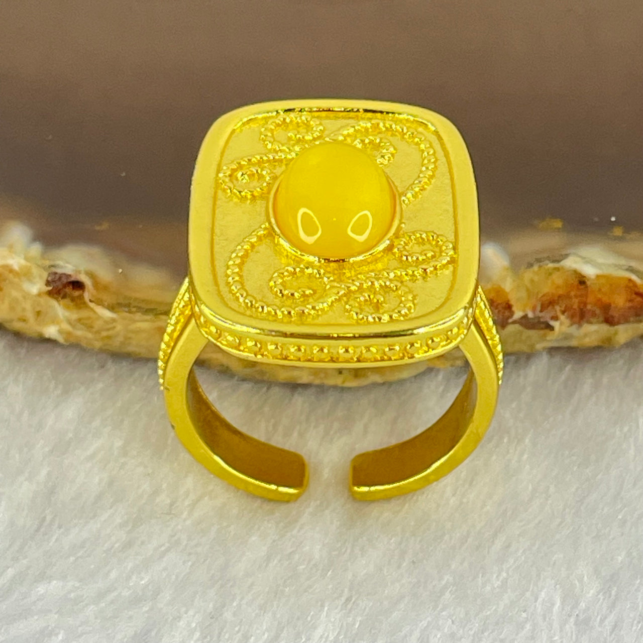 Natural Butterscotch Amber in  Sliver Gold Color Ring (Adjustable Size) 7.21g 10.1 by 6.5 by 3.5mm - Huangs Jadeite and Jewelry Pte Ltd