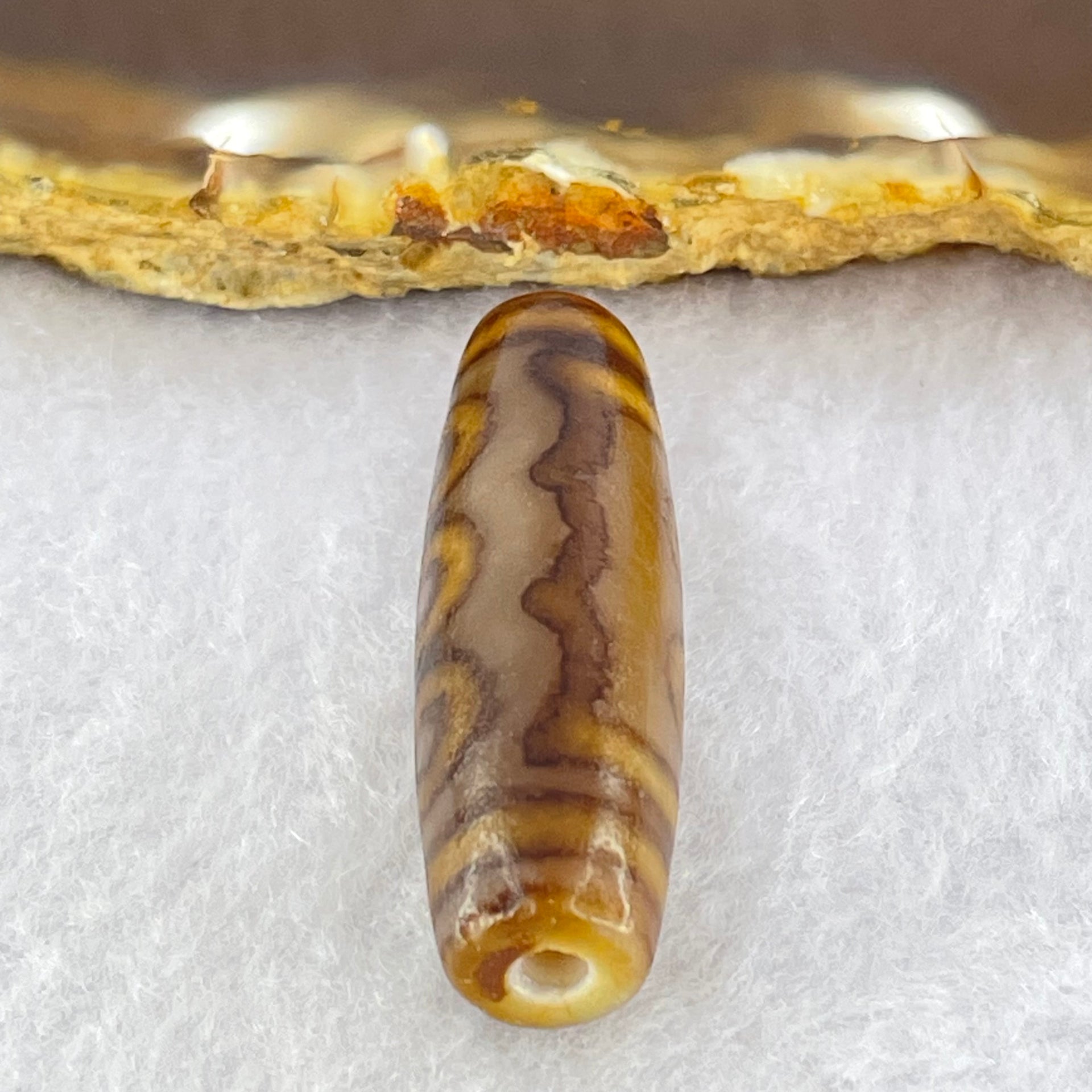 Natural Powerful Tibetan Old Oily Agate 5 Eyes Dzi Bead Heavenly Master (Tian Zhu) 五眼天诛 7.70g 39.2 by 11.6mm - Huangs Jadeite and Jewelry Pte Ltd
