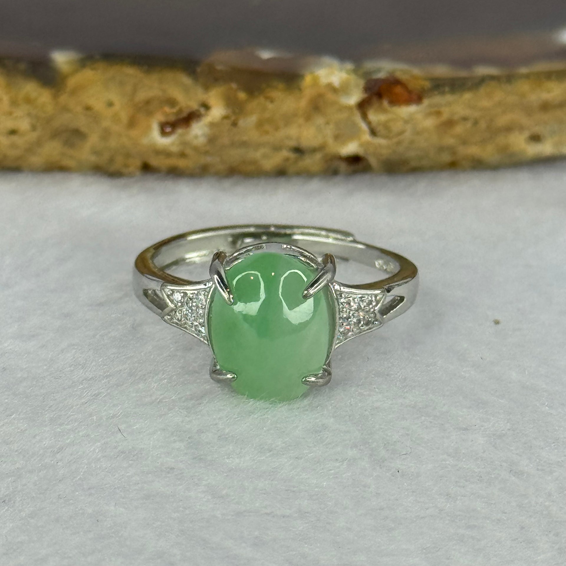 Type A Green Jadeite with Crystals in S925 Sliver Ring (Adjustable Size) 2.61g 11.2 by 9.3 by 4.5mm - Huangs Jadeite and Jewelry Pte Ltd