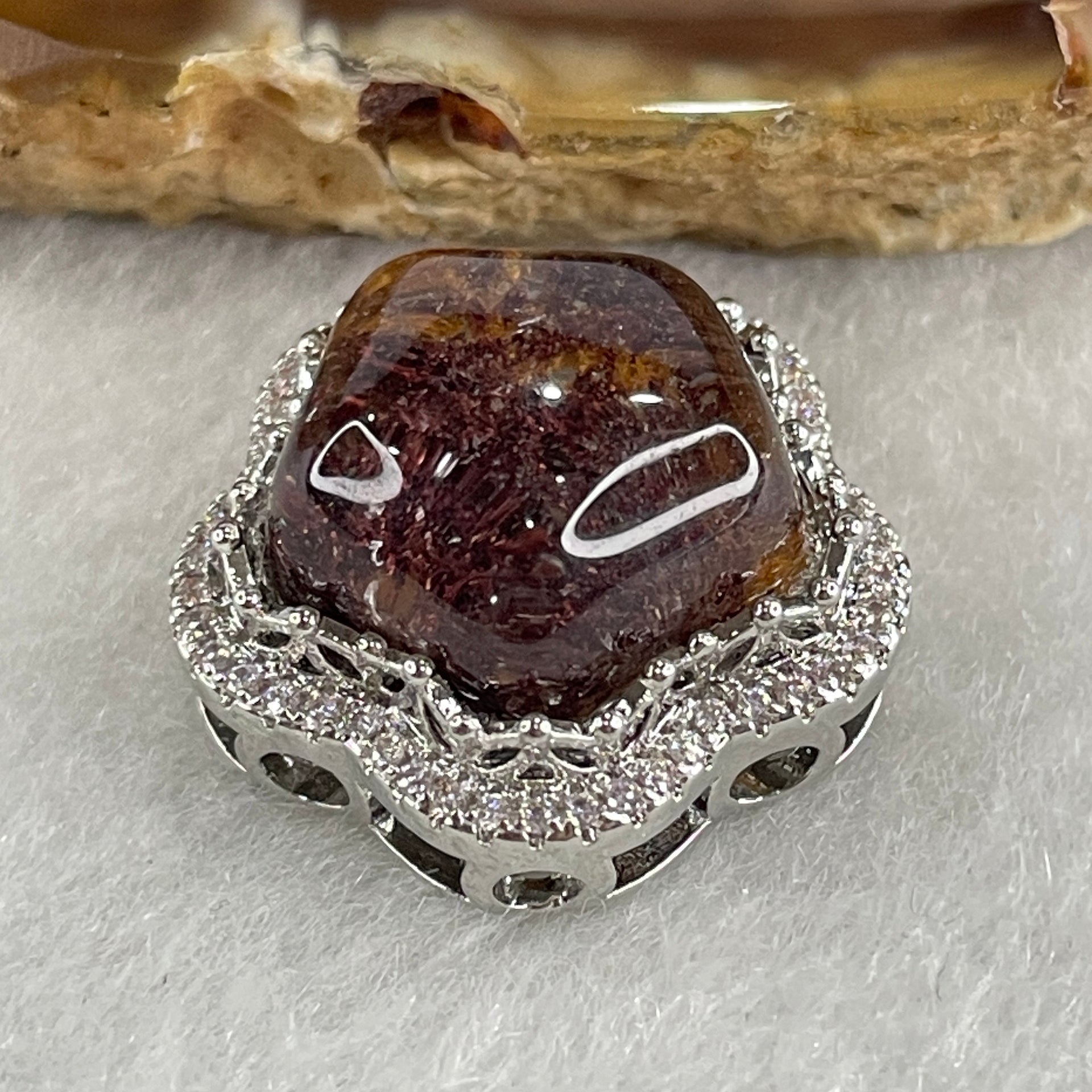 Natural Red Phantom Pendant Star Shape in S925 Sliver with Cubic Zirconia 4.94g 13.7 by 14.0 by 5.0mm - Huangs Jadeite and Jewelry Pte Ltd