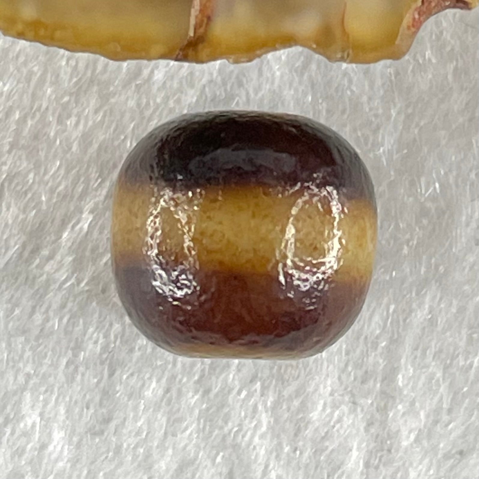 Natural Powerful Tibetan Old Oily Agate 1 Line Dzi Bead Heavenly Master (Tian Zhu) 1.89g 10.1 by 11.1mm - Huangs Jadeite and Jewelry Pte Ltd