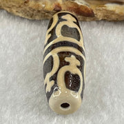 Natural Powerful Tibetan Old Oily Agate 8 Nectar Vessel Dzi Bead Heavenly Master (Tian Zhu) 八花蜜容器眼天珠 9.29g 38.3 by 12.5mm - Huangs Jadeite and Jewelry Pte Ltd