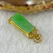 18K Yellow Gold Type A Natural Apple Green Jadeite Wu Shi Pai 16.5 by 7.1 by 2.5mm with Natural Diamonds Pendant 1.88g - Huangs Jadeite and Jewelry Pte Ltd