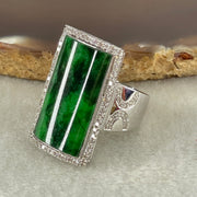 Natural Type A Translucent Old Mine Spicy Green with Dark Green Veins Piao Hua Burma Myanmar Jadeite approx. 24.14 by 13.50 by 1.55mm in 18K White Gold and Natural Diamonds Ring 13.59g (67.93cts) US7.4 HK16.5 BIG Cert. B013415 - Huangs Jadeite and Jewelry Pte Ltd