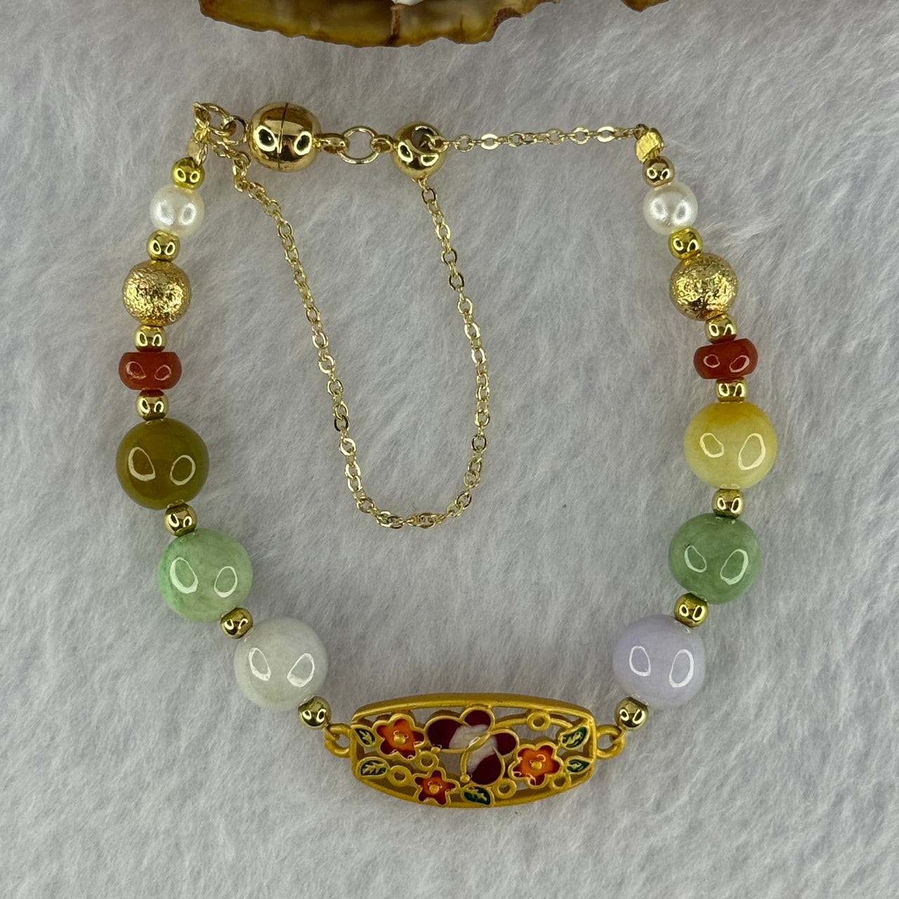 Type A Mixed Color Jadeite Beads with Butterfly and Flowers Charm Gold Color Bracelet 10.44g 8.4mm 6 Beads - Huangs Jadeite and Jewelry Pte Ltd