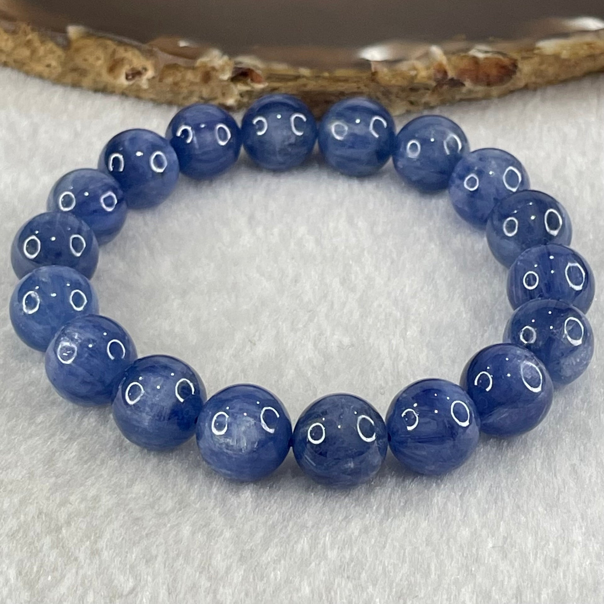 Natural Blue Kyanite Beads Bracelet 39.27g 15.5cm 10.8mm 18 Beads - Huangs Jadeite and Jewelry Pte Ltd