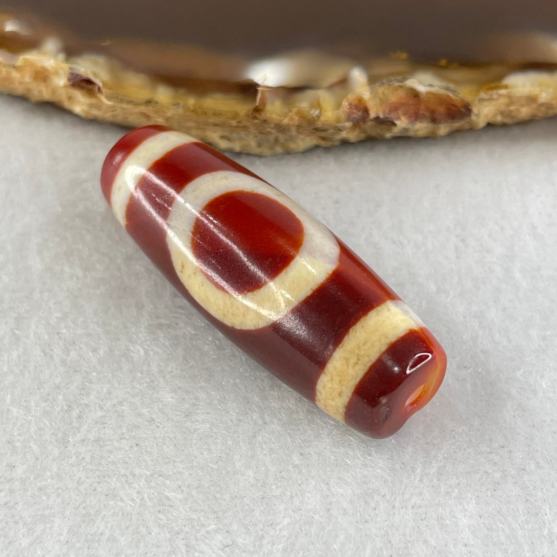 Natural Powerful Tibetan Old Oily Red White Agate One Eye Earth Element Dzi Bead Heavenly Master (Tian Zhu) 一眼土元素天珠 10.72g 37.5 by 13.5mm - Huangs Jadeite and Jewelry Pte Ltd