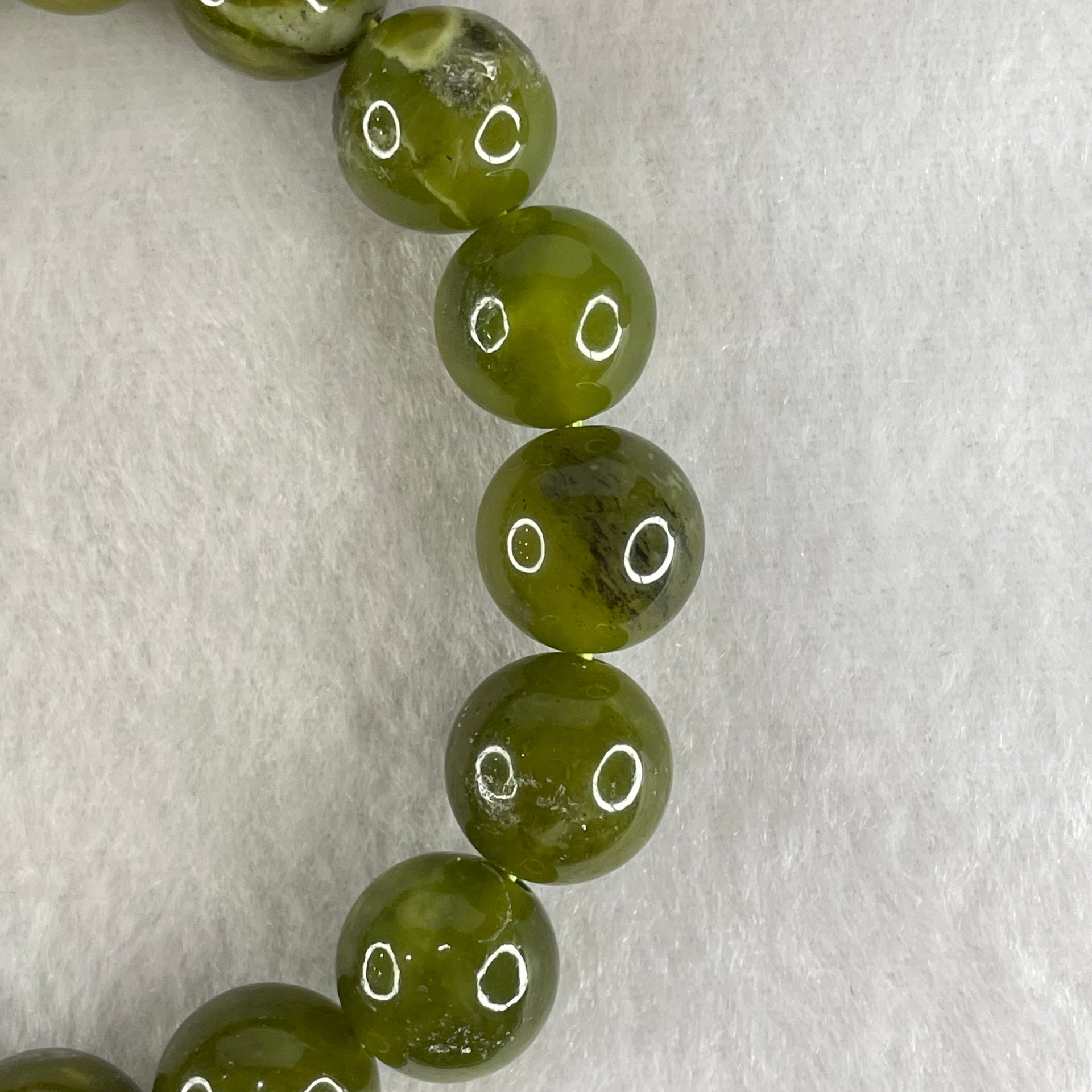 Natural Green Serpentine Jade Beads Bracelet 天然山由玉手链 42.89g 16.5cm 12.4mm 17 Beads - Huangs Jadeite and Jewelry Pte Ltd
