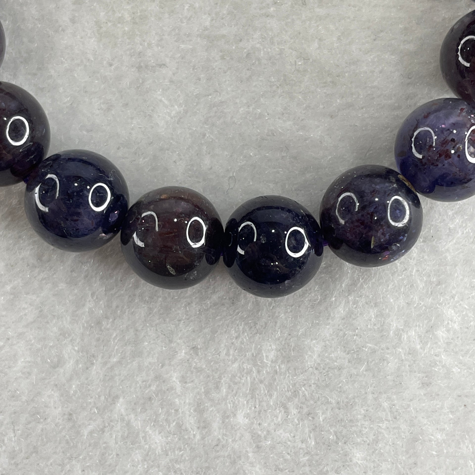 Good Grade Natural Purple Iolite with Rabbit Beads Bracelet 33.39g 16cm 11.4mm 16Beads - 16.8 by 12.6 by 11.3 Rabbit - Huangs Jadeite and Jewelry Pte Ltd