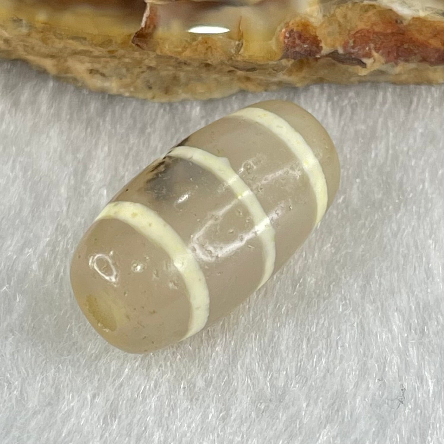 Natural Powerful Tibetan Old Oily Agate 3-Lines Dzi Bead Heavenly Master (Tian Zhu) 三行天诛 2.97g 19.0 by 10.1mm - Huangs Jadeite and Jewelry Pte Ltd