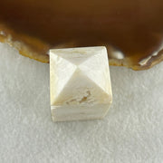 Natural White Agate Crystal Tower Display 88.20g 25.2 by 24.1 by 78.6mm - Huangs Jadeite and Jewelry Pte Ltd