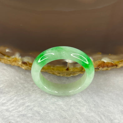 Type A Green with Spicy Green Piao Hua Jadeite Ring 3.50g 5.5 by 3.6 mm US 8.25 / HK 18 (Slight Internal Line) - Huangs Jadeite and Jewelry Pte Ltd