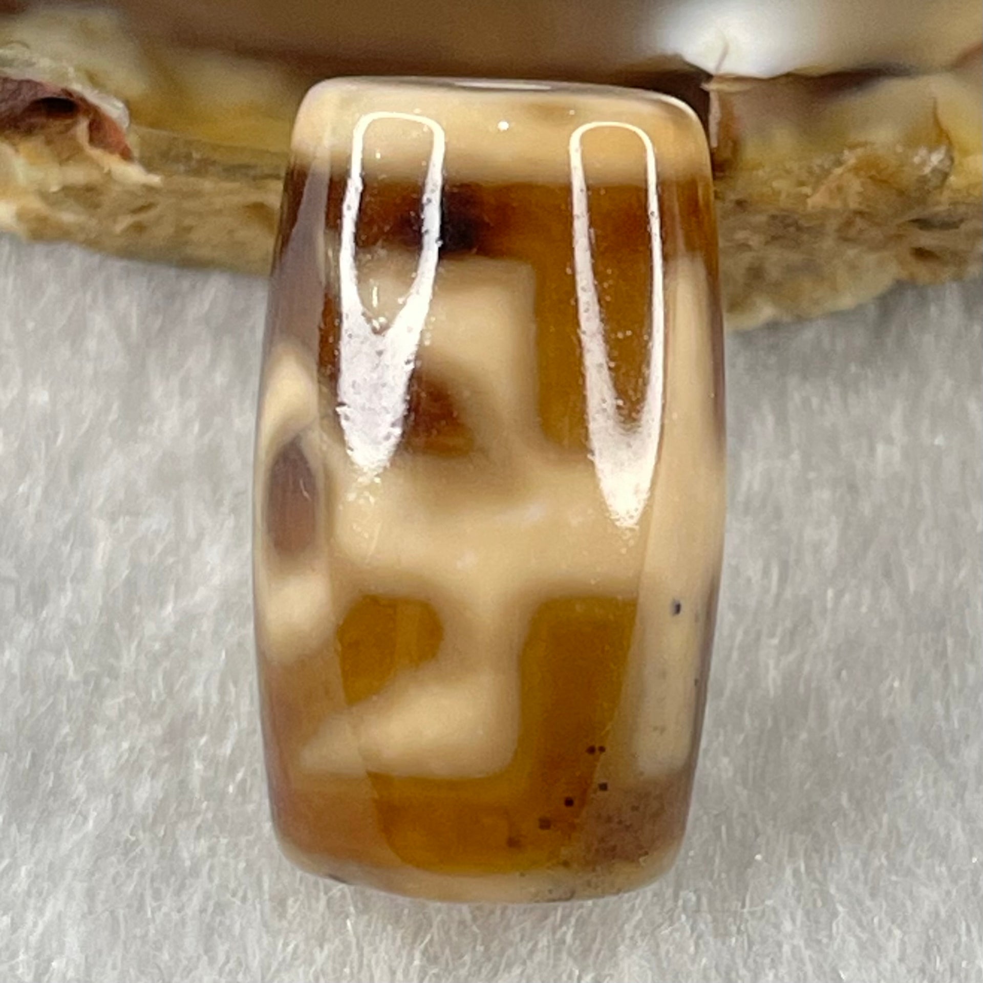 Natural Powerful Tibetan Old Oily Agate Patina Guiren Tairen Human Dzi Bead Totem Amulet Heavenly Master (Tian Zhu) 贵人天诛 4.74g 19.7 by 11.7mm - Huangs Jadeite and Jewelry Pte Ltd