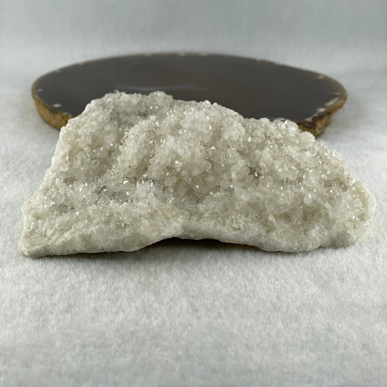 Natural White Quartz Cluster Rough Display 429.8g 123.4 by 112.2 by 41.0mm - Huangs Jadeite and Jewelry Pte Ltd