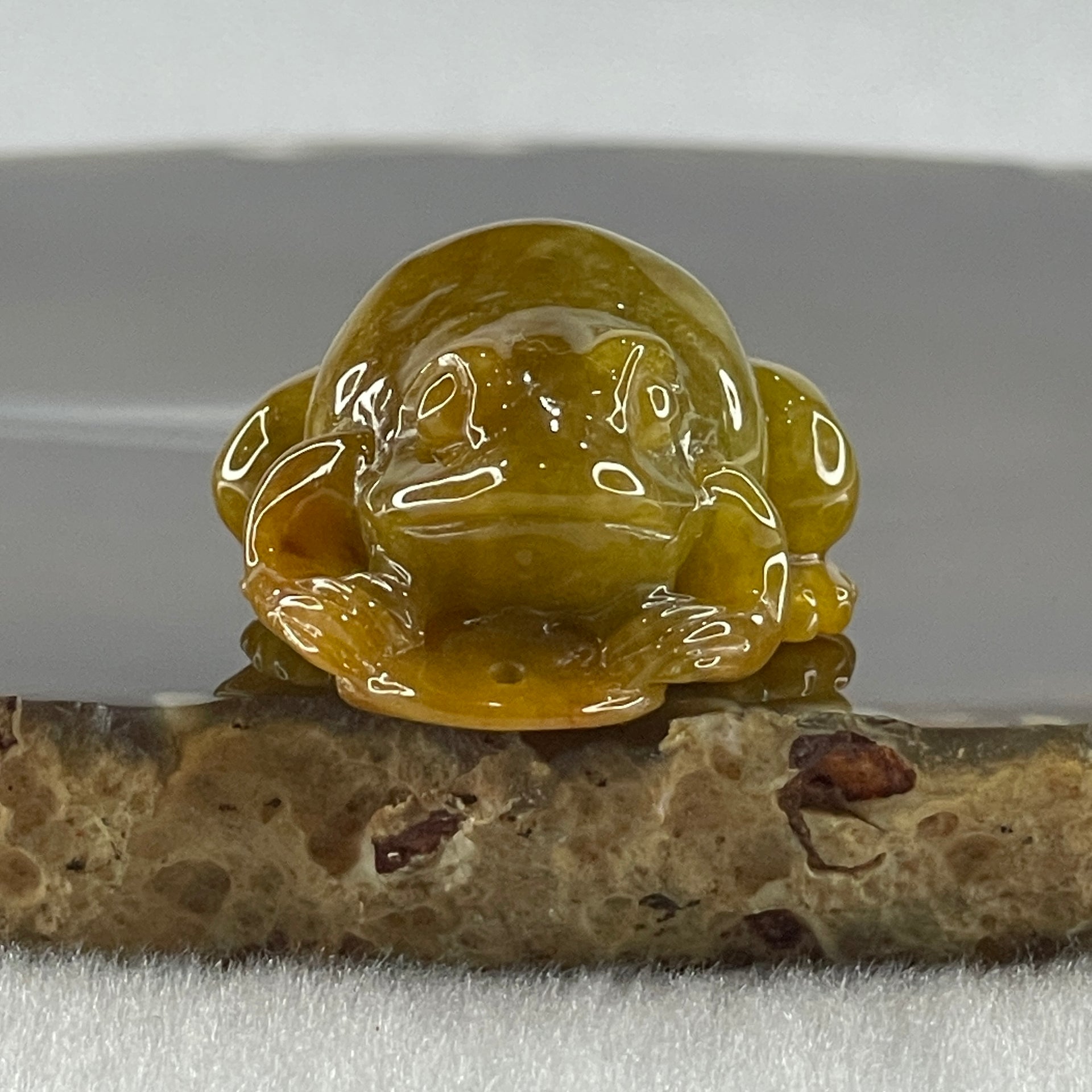 Natural Type A Yellow Jadeite Frog Pendant Charm 18.93g 31.7 by 26.4 by 16.9mm - Huangs Jadeite and Jewelry Pte Ltd