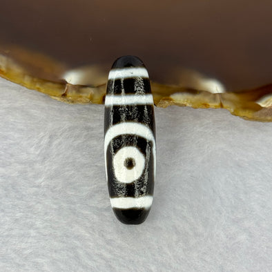 Natural Powerful Tibetan Old Oily Agate 2 Eyes Dzi Bead Heavenly Master (Tian Zhu) 二眼天诛 7.41g 37.6 by 11.7mm - Huangs Jadeite and Jewelry Pte Ltd
