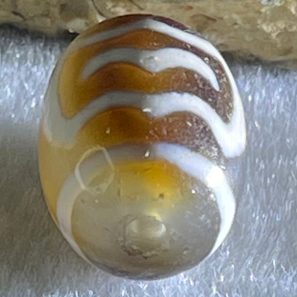 Natural Powerful Tibetan Old Oily Agate Double Garuda Dzi Bead Heavenly Master (Tian Zhu) 虎呀天诛 4.15g 17.5 by 12.6mm - Huangs Jadeite and Jewelry Pte Ltd