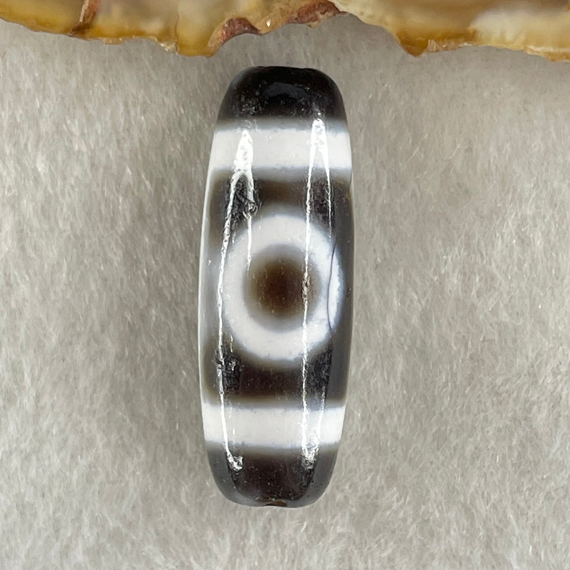 Natural Powerful Tibetan Old Oily Agate 2 Eyes Dzi Bead Heavenly Master (Tian Zhu) 二眼天诛 4.76g 29.0 by 10.4mm - Huangs Jadeite and Jewelry Pte Ltd