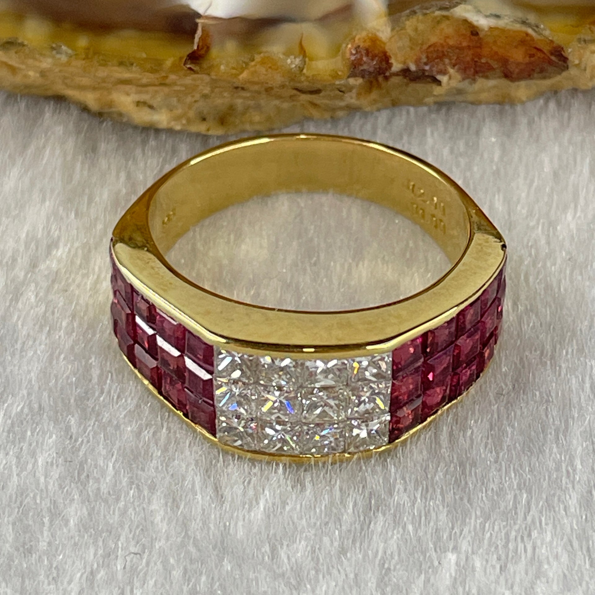 Natural Princess Square Cut Shape Rubies with Natural Diamonds in 18K Yellow Gold Ring R2.6cts D1.0 Total 5.83g US6.75 HK15 - Huangs Jadeite and Jewelry Pte Ltd